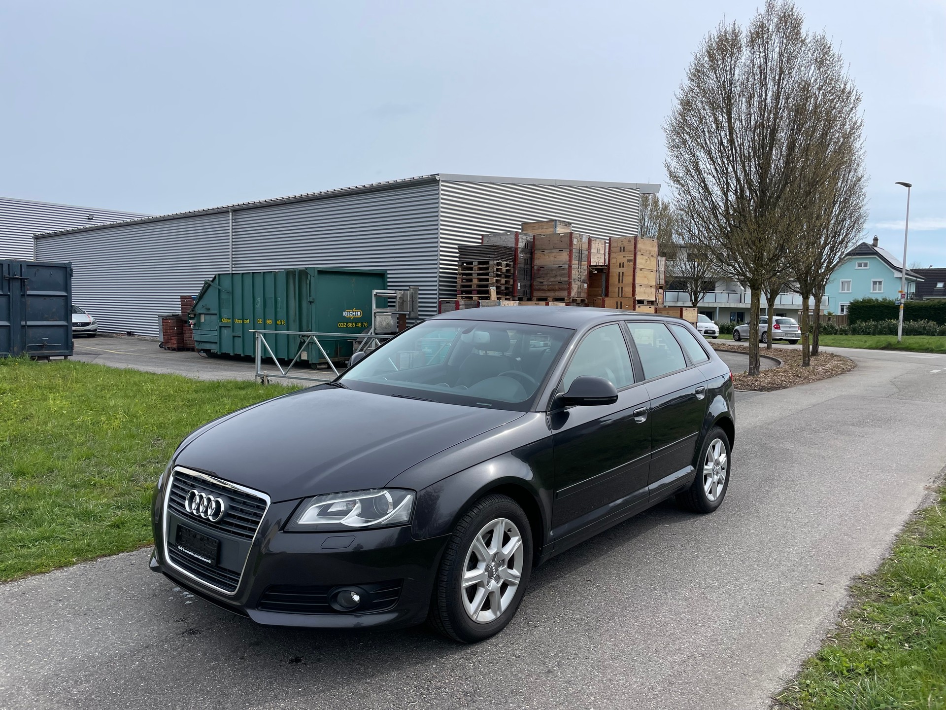 AUDI A3 Sportback 1.4 TFSI Ambiente S-tronic-image-2