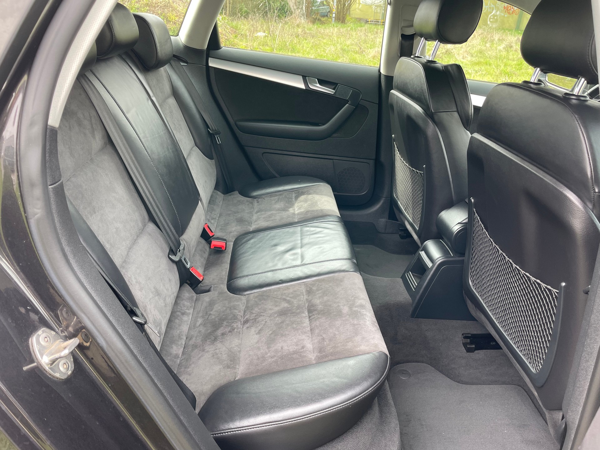 AUDI A3 Sportback 1.4 TFSI Ambiente S-tronic-image-8