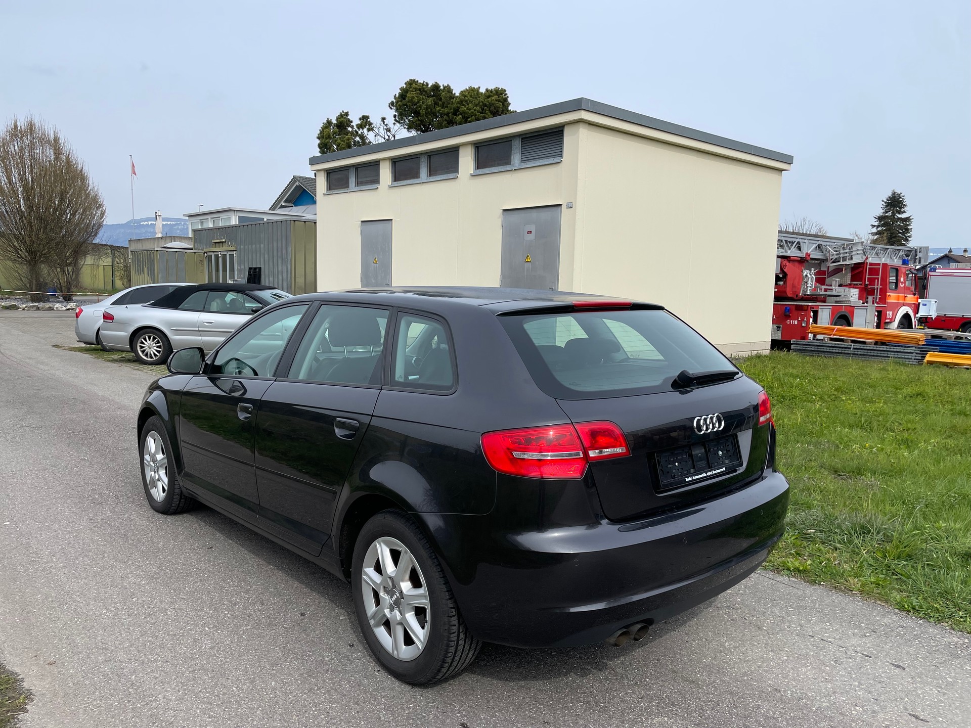 AUDI A3 Sportback 1.4 TFSI Ambiente S-tronic-image-5