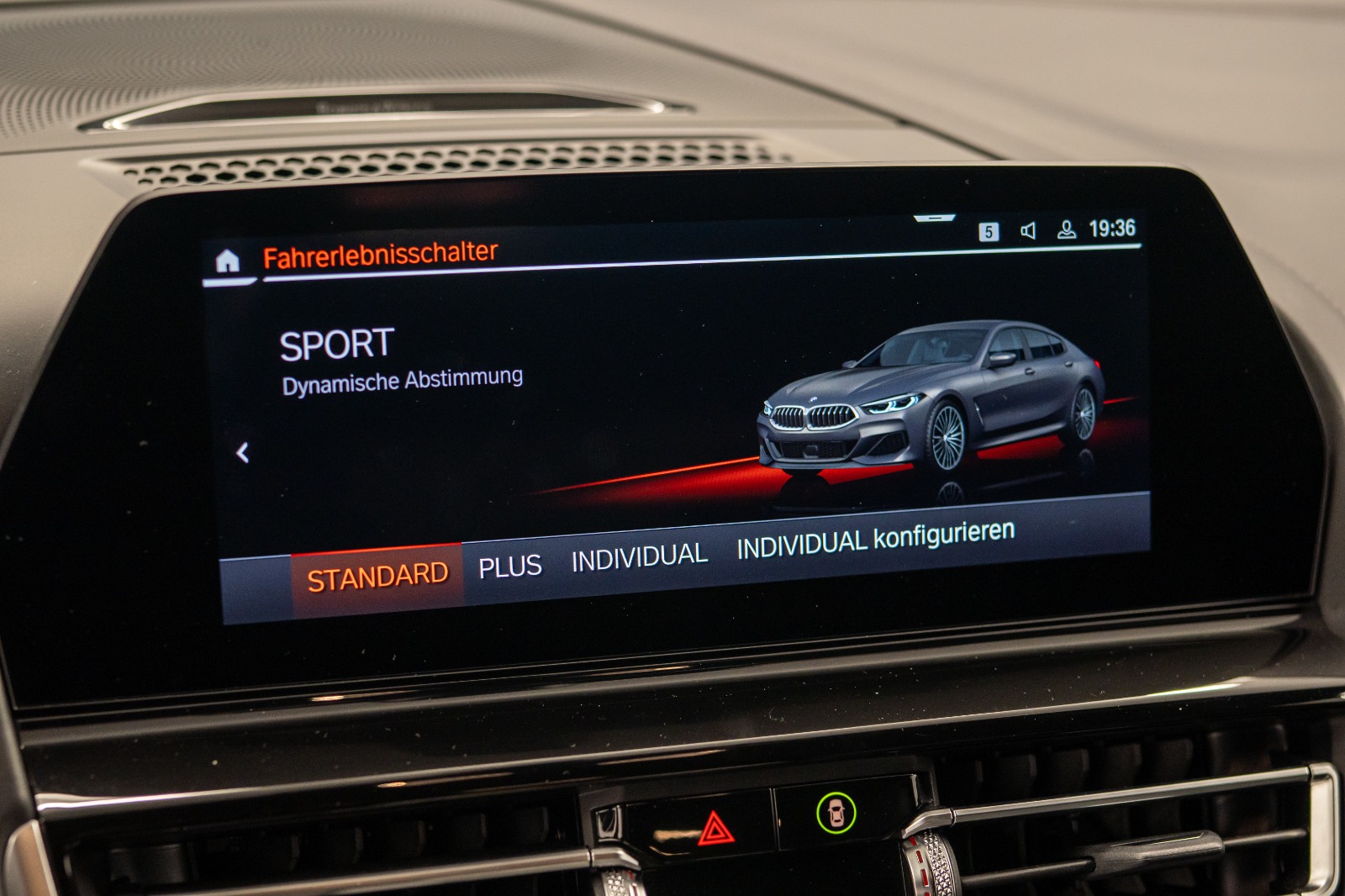 BMW M850i xDrive Steptronic *B&W Diamond*360°*Head-Up*Laserlicht*-image-24