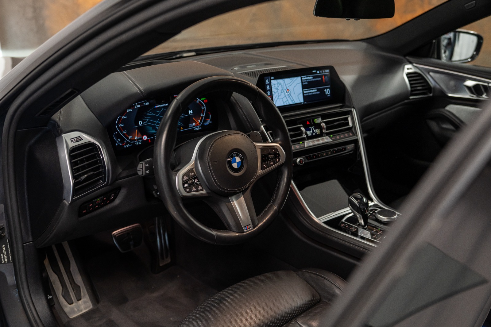 BMW M850i xDrive Steptronic *B&W Diamond*360°*Head-Up*Laserlicht*-image-17