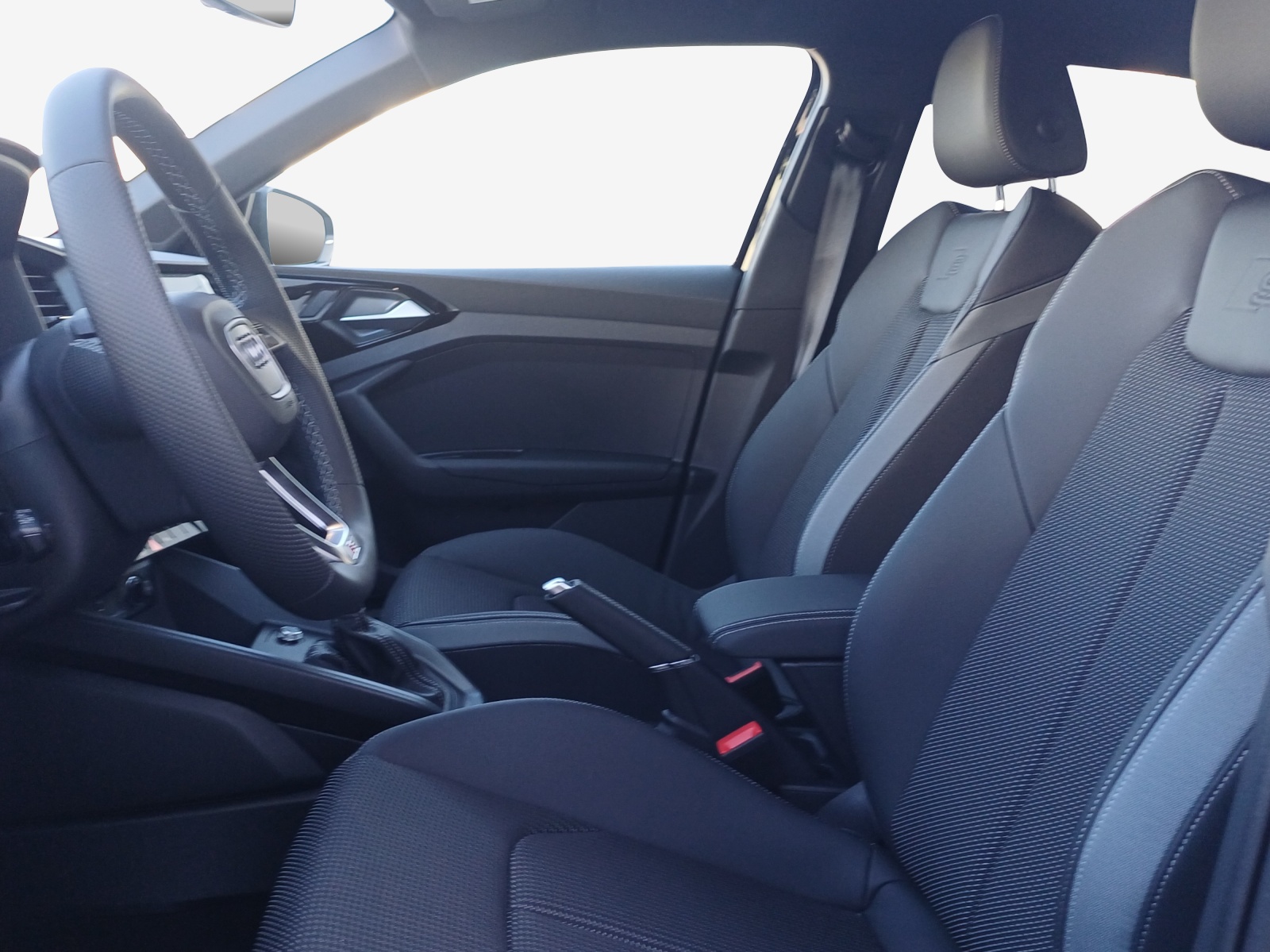 AUDI A1 Sportback 30 TFSI Attraction S-tronic-image-7