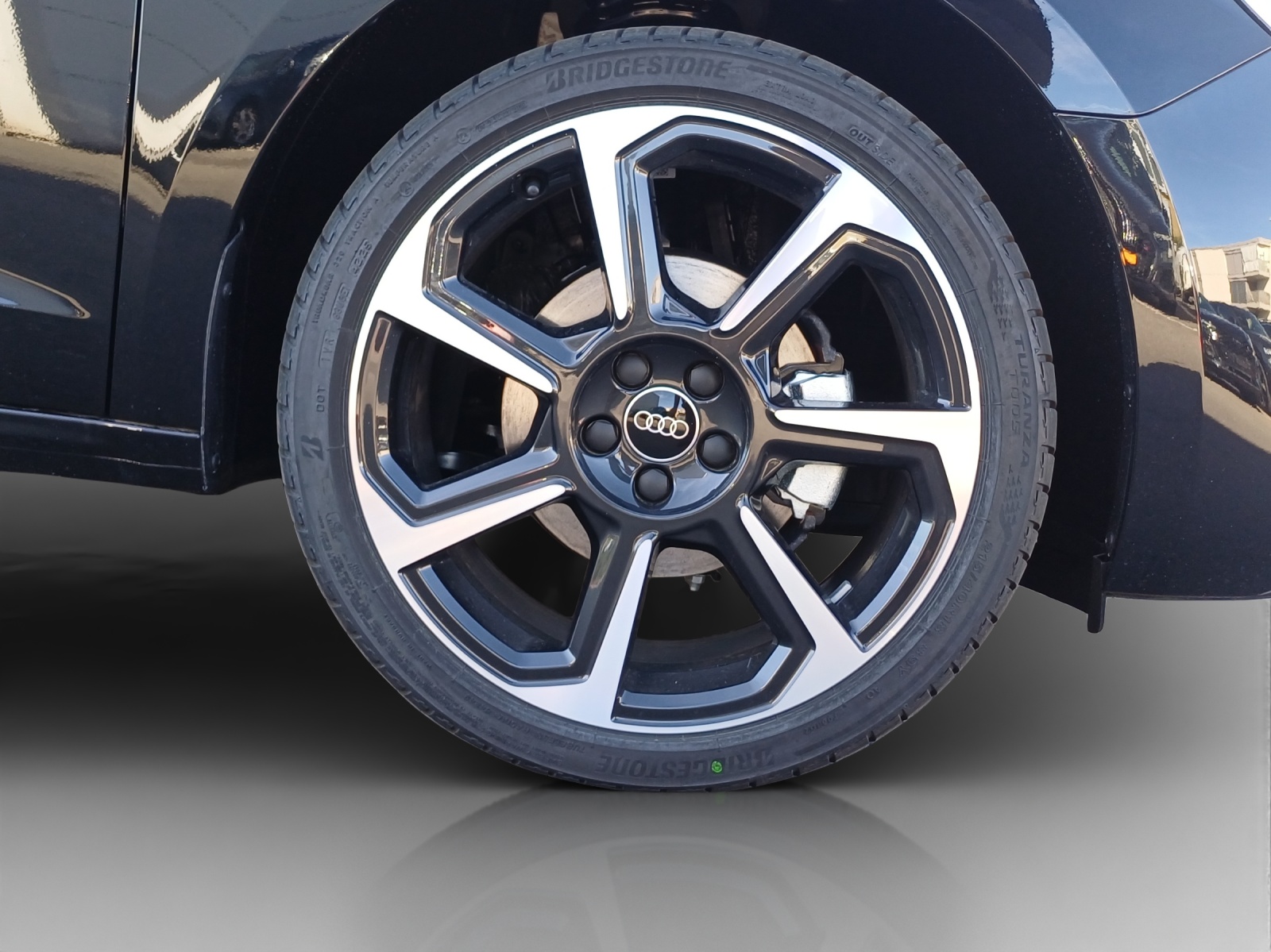 AUDI A1 Sportback 30 TFSI Attraction S-tronic-image-14