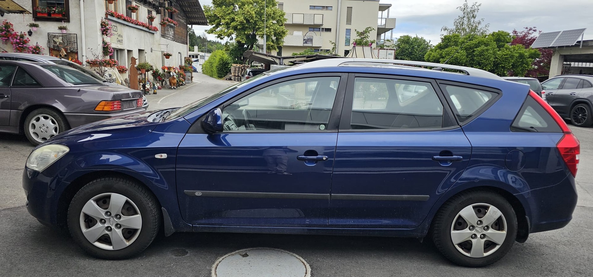 KIA Cee'd Sporty Wagon 1.6 16V Style-image-3
