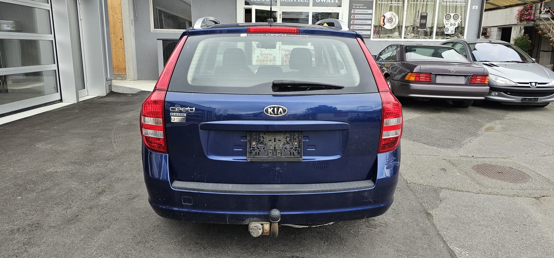 KIA Cee'd Sporty Wagon 1.6 16V Style-image-7