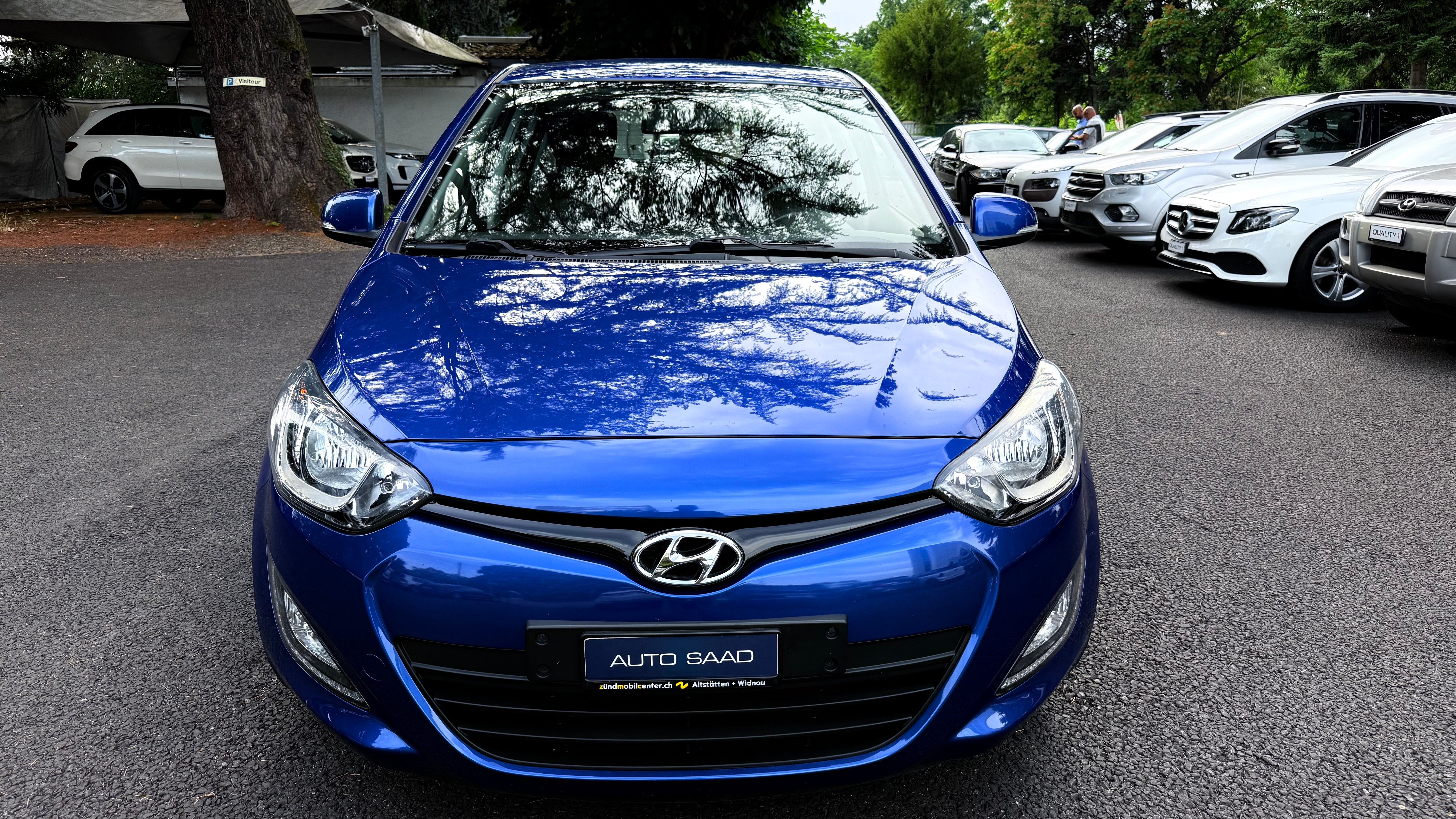 Car photo