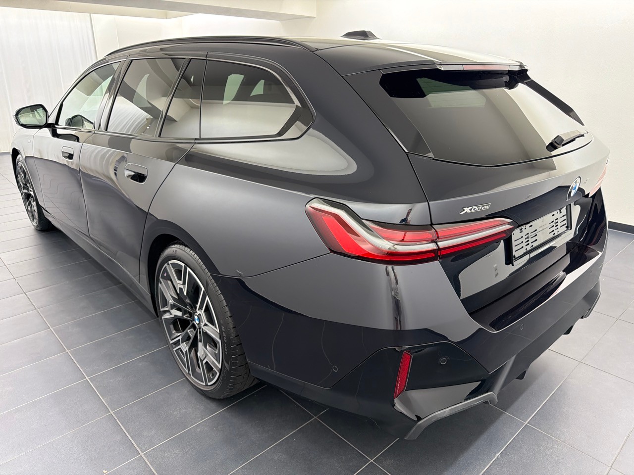 BMW 540d xDr 48V Tour M.S.Pro-image-1