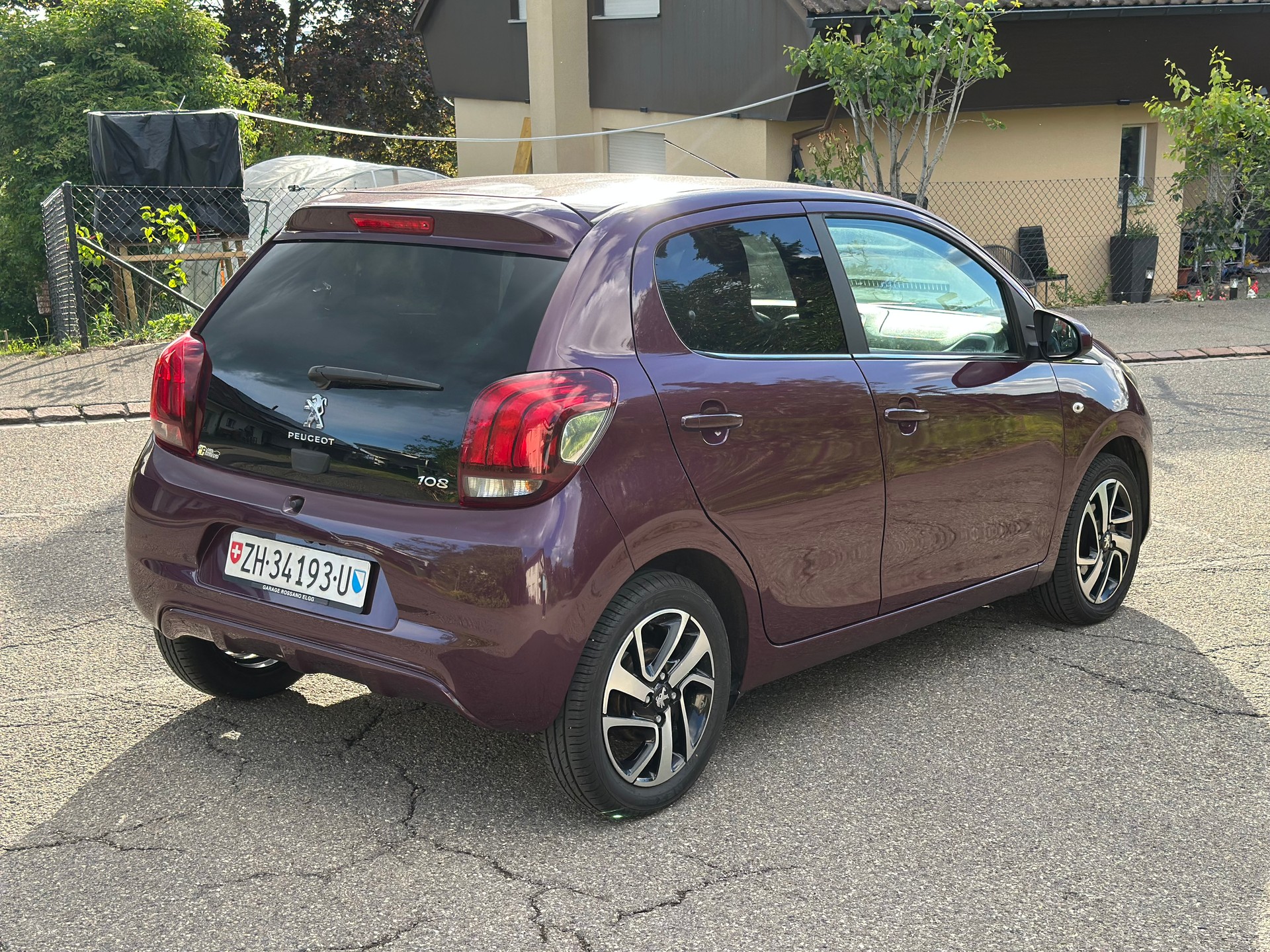 PEUGEOT 108 1.2 VTi Active-image-5