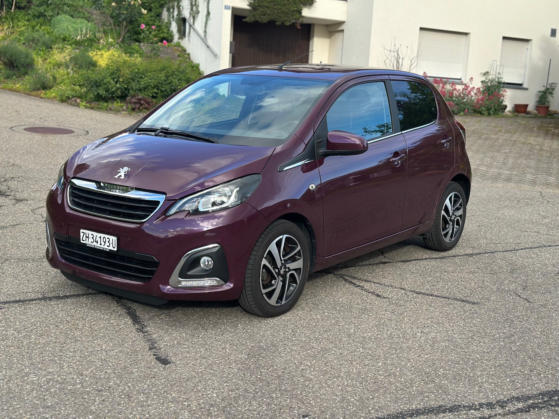 PEUGEOT 108 1.2 VTi Active-image-0