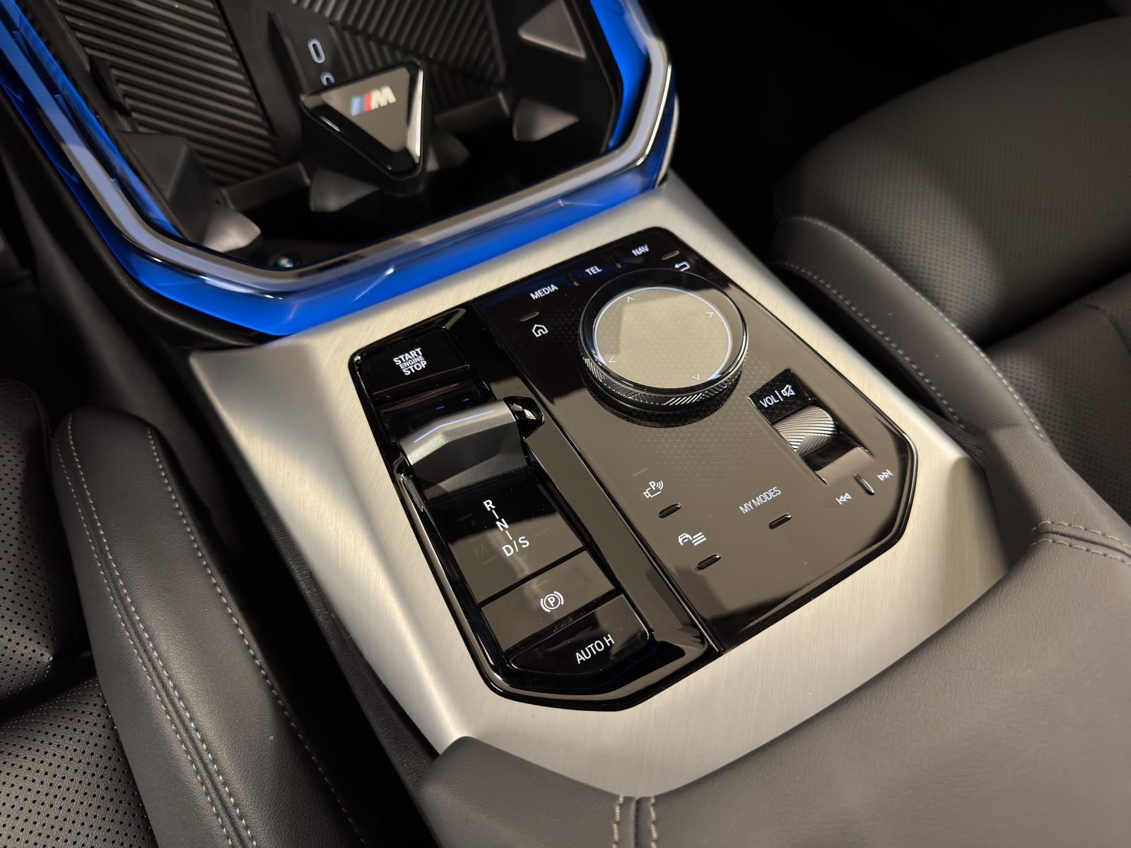 BMW X3 30e xDrive-image-18