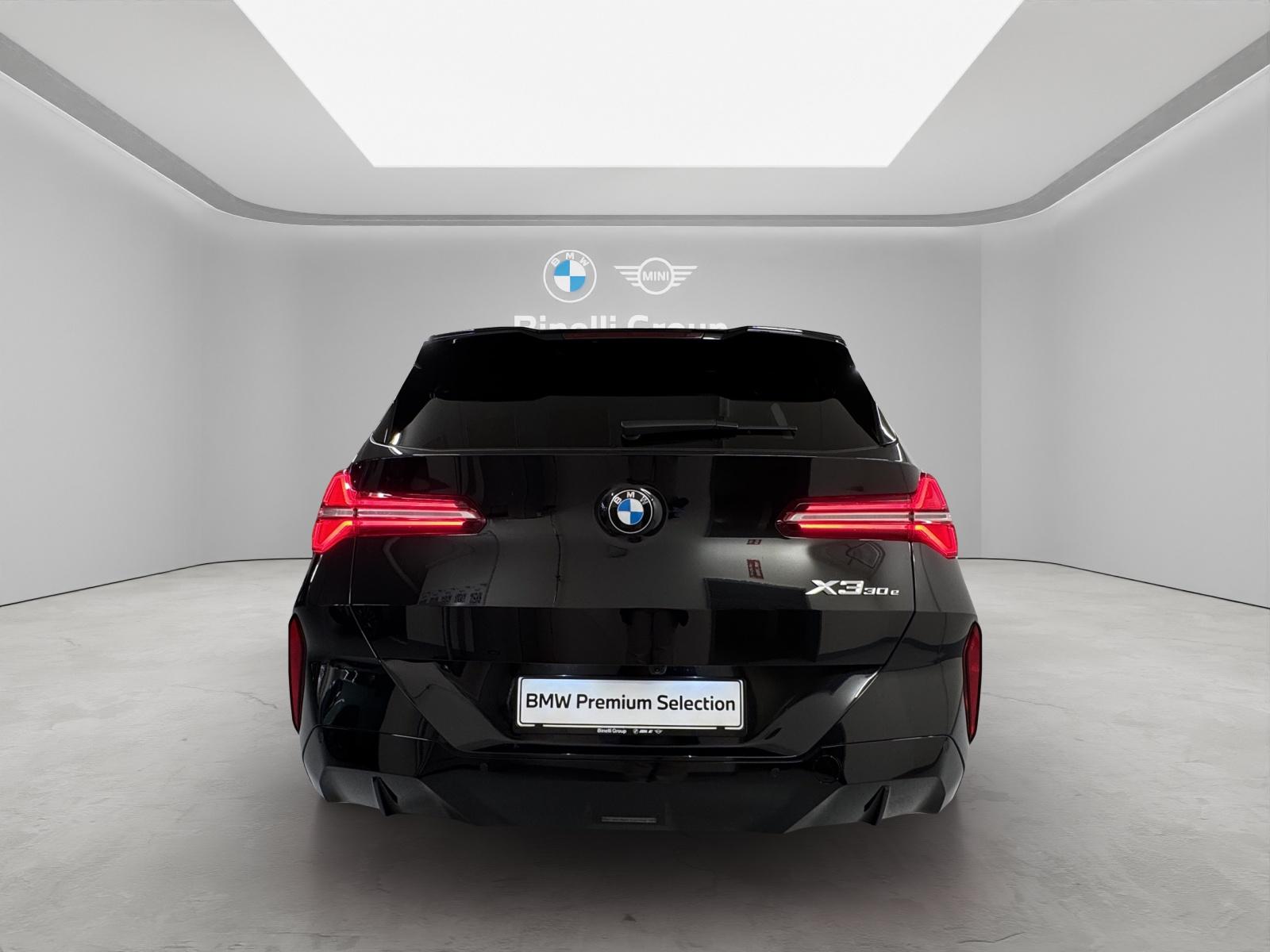 BMW X3 30e xDrive-image-3