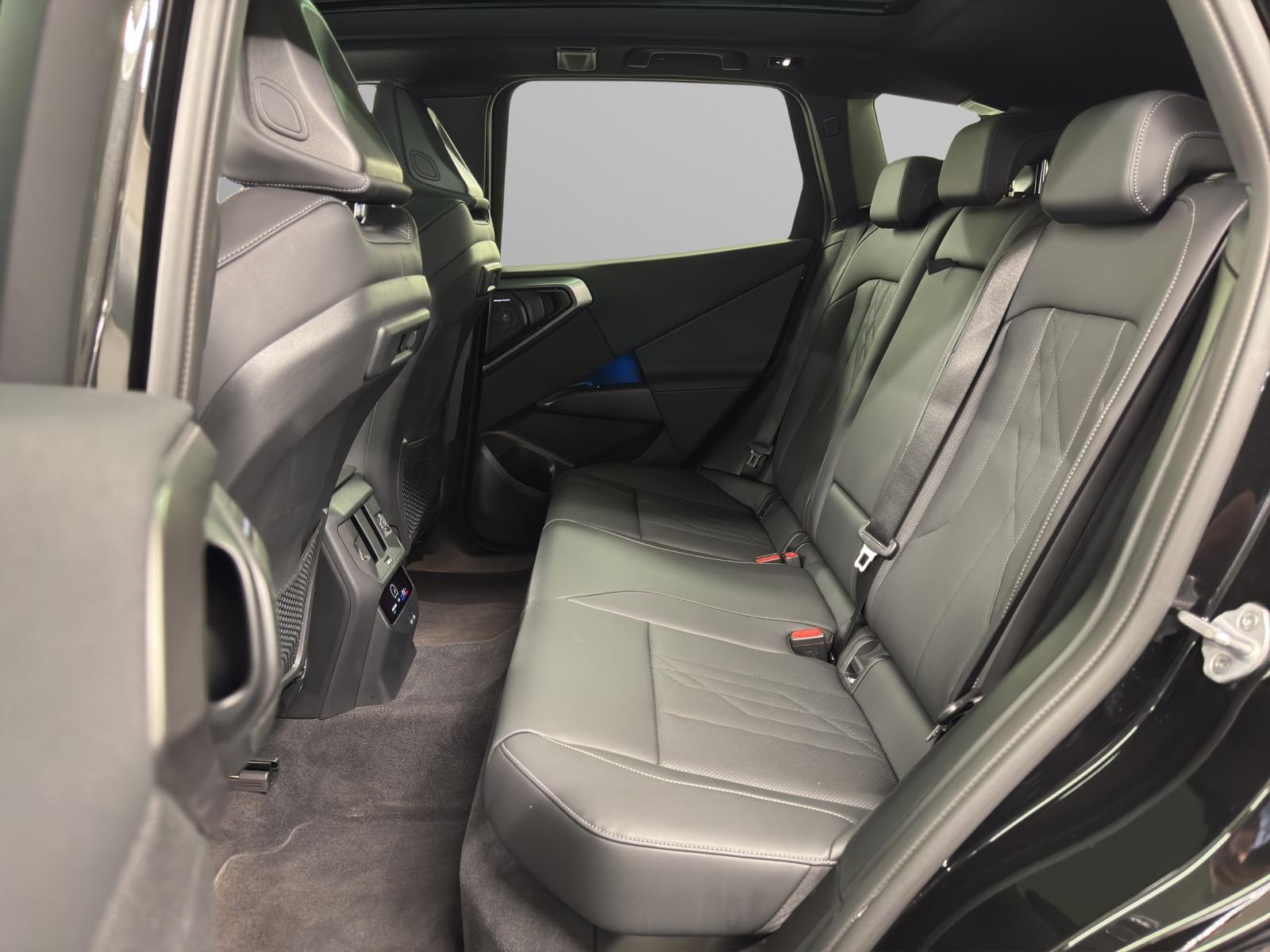 BMW X3 30e xDrive-image-13