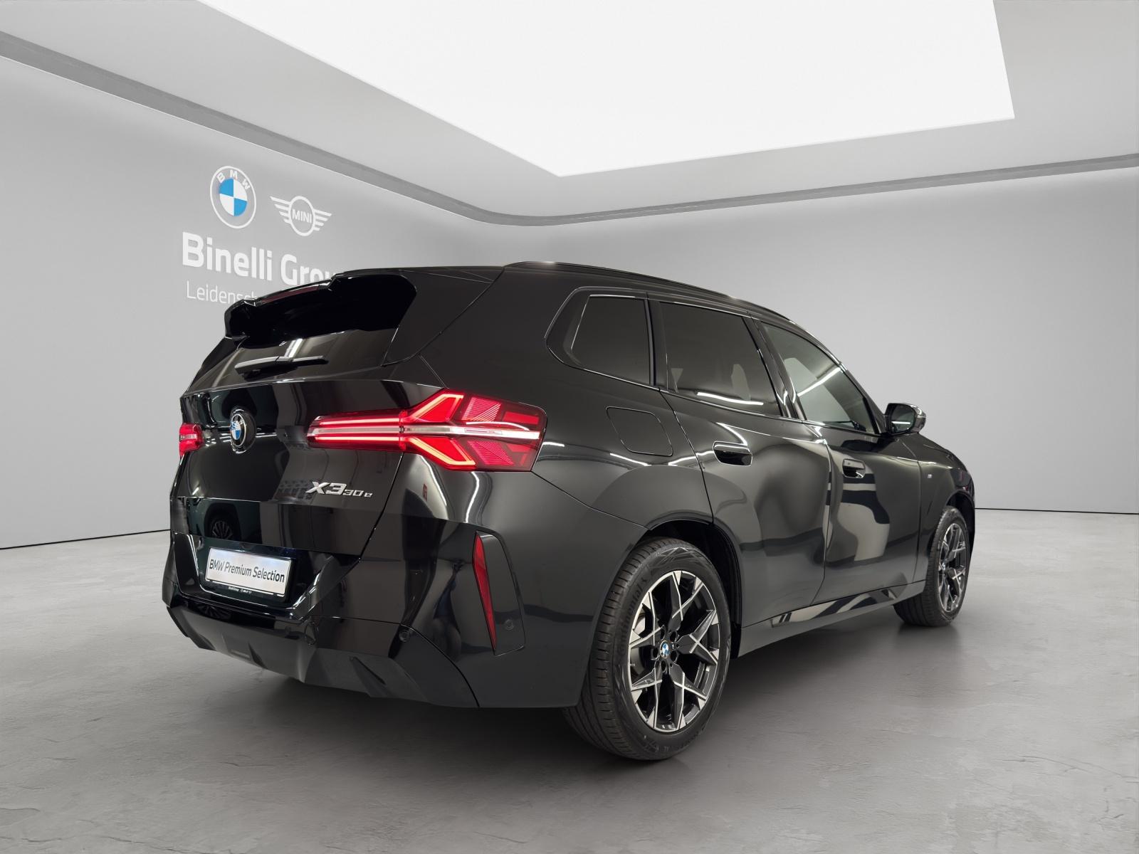 BMW X3 30e xDrive-image-4