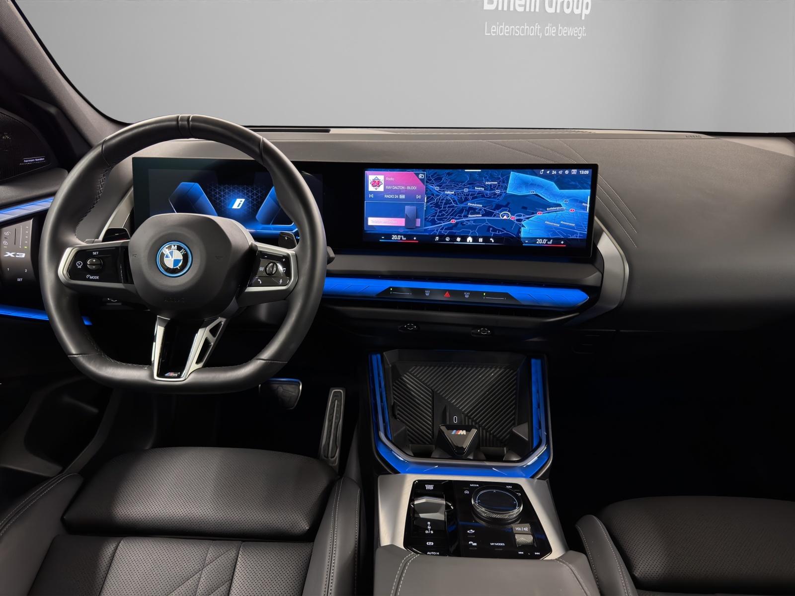 BMW X3 30e xDrive-image-19