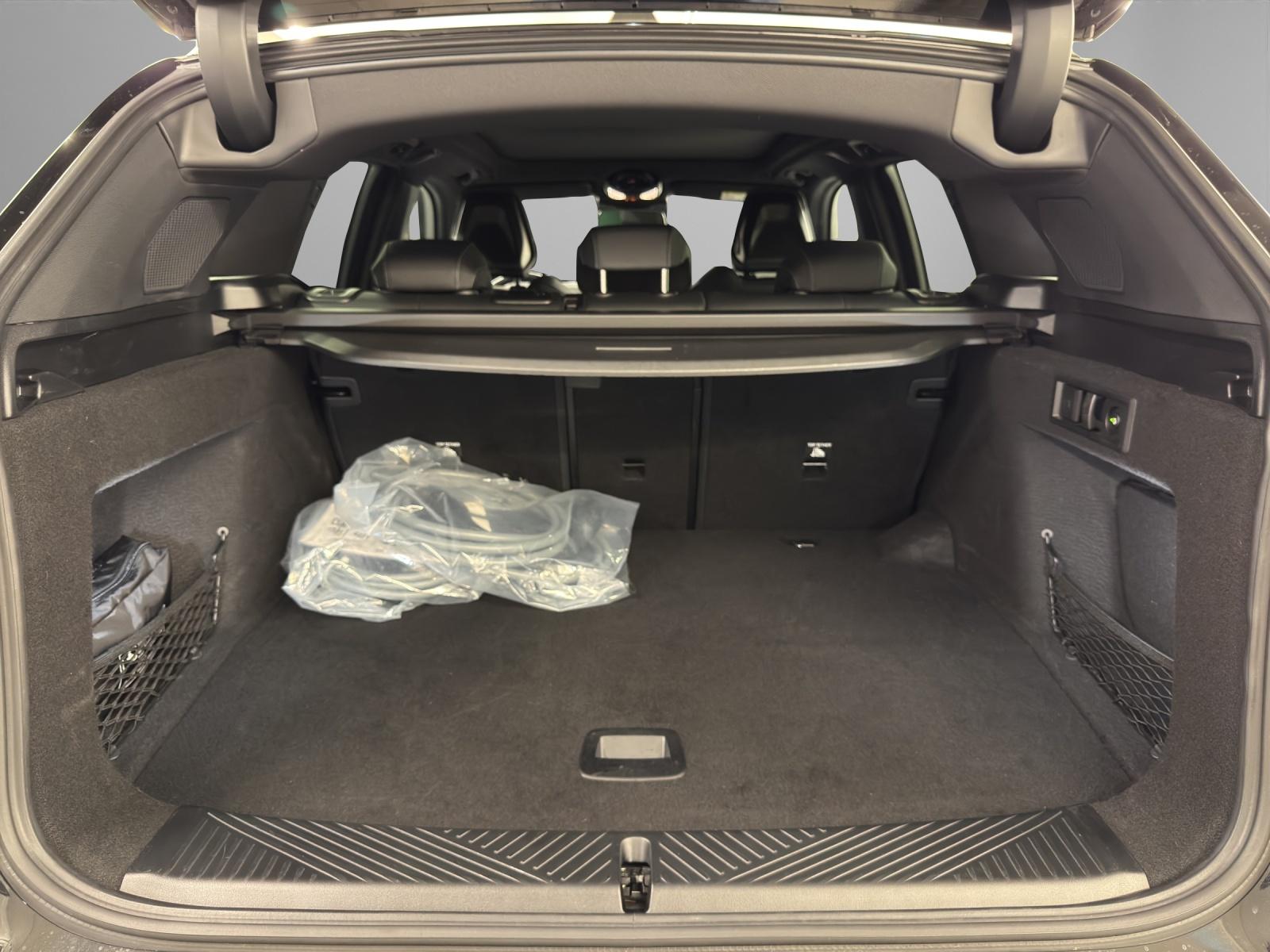 BMW X3 30e xDrive-image-9