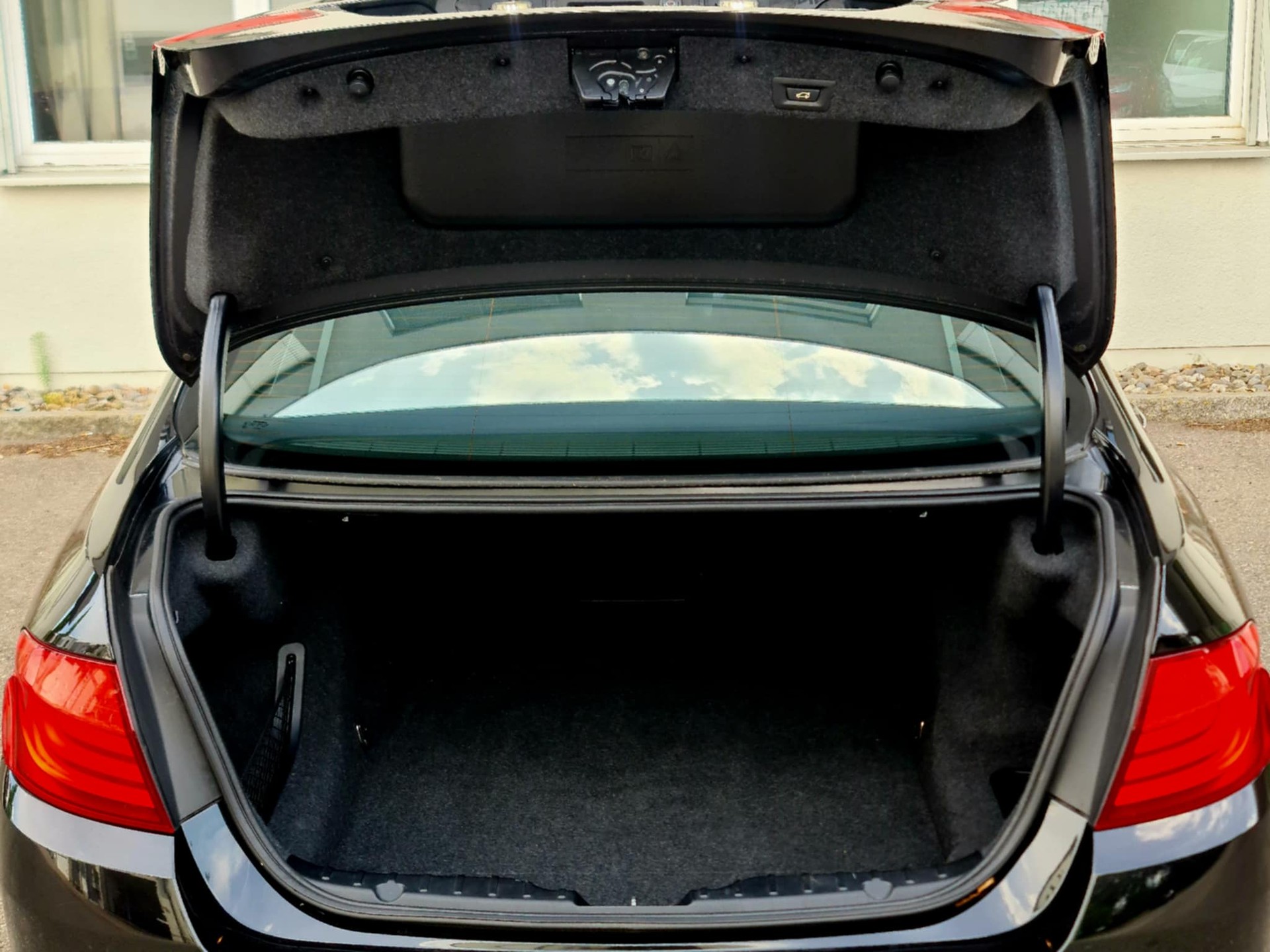 BMW 535i Steptronic-image-7