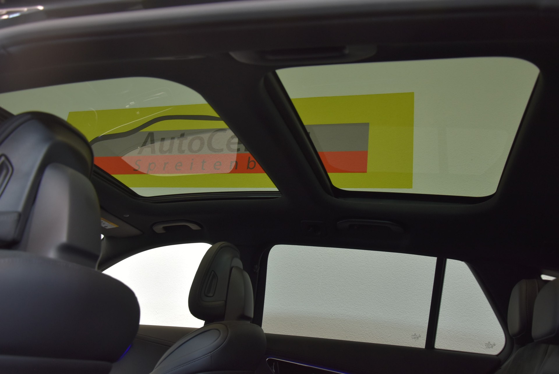 MERCEDES-BENZ C 300 e T AMG LINE PREMIUM PLUS-image-8