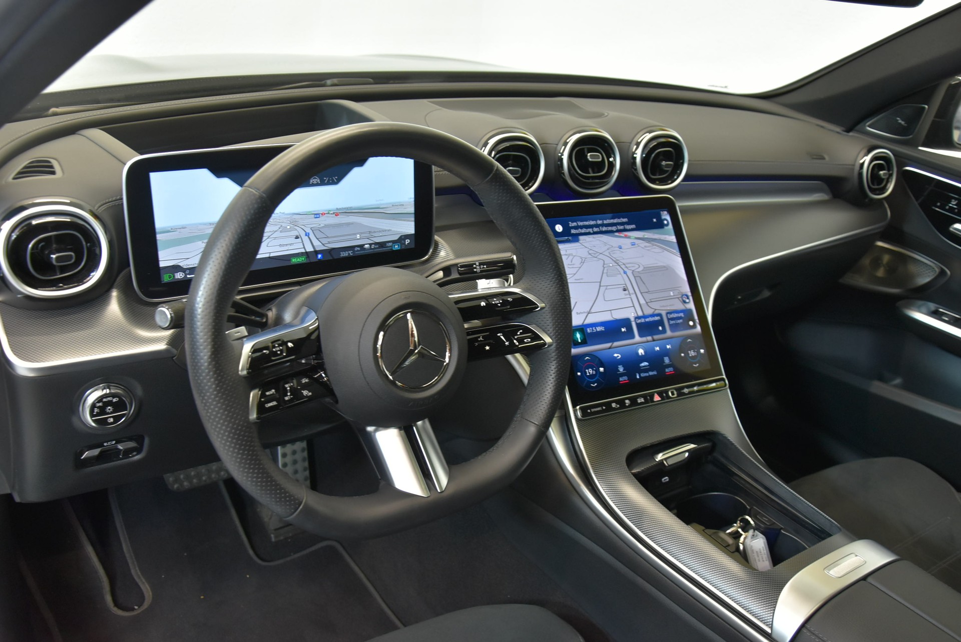 MERCEDES-BENZ C 300 e T AMG LINE PREMIUM PLUS-image-5