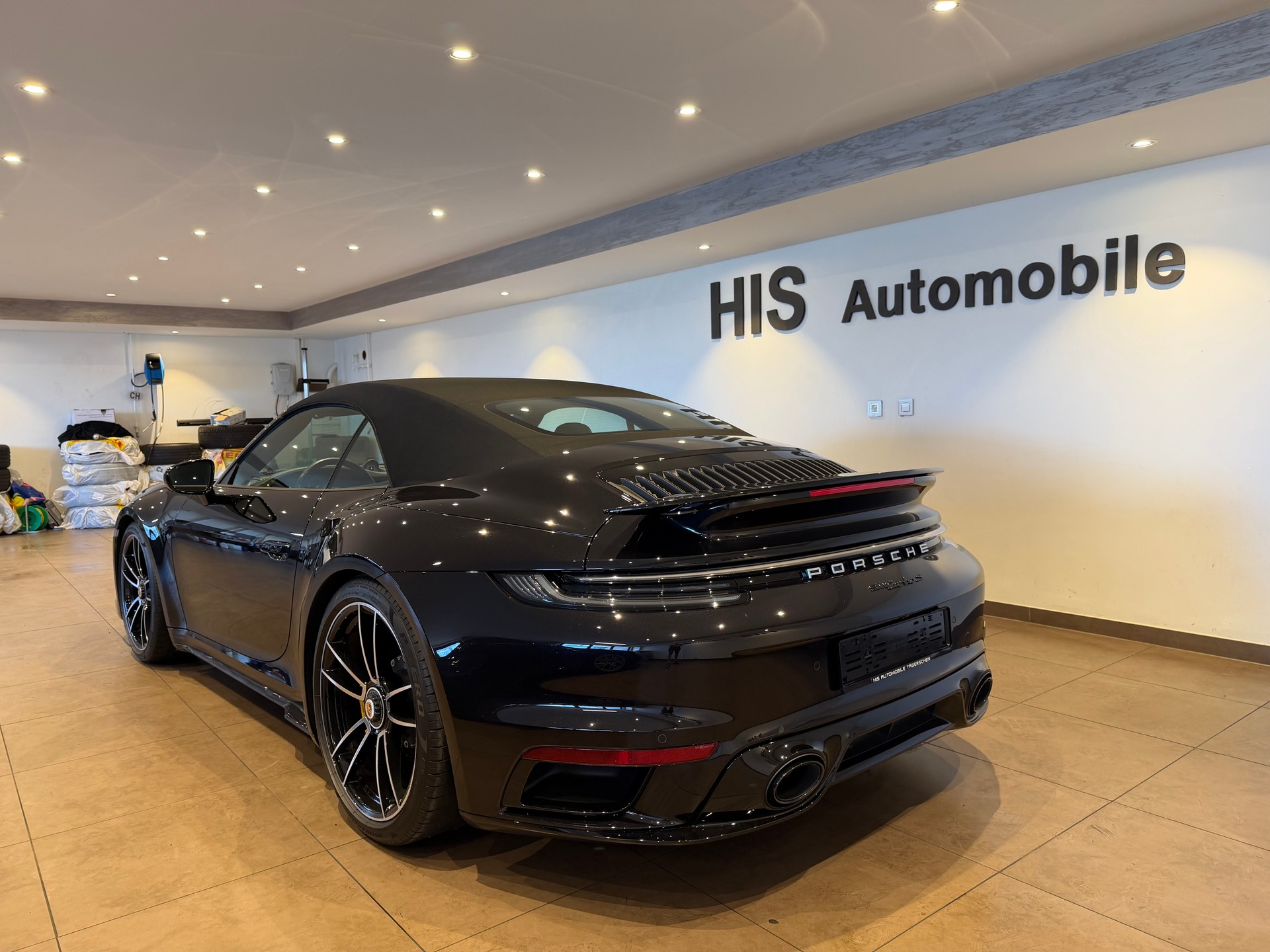 PORSCHE 911 Cabriolet 3.7 Turbo S PDK-showroom-element-2