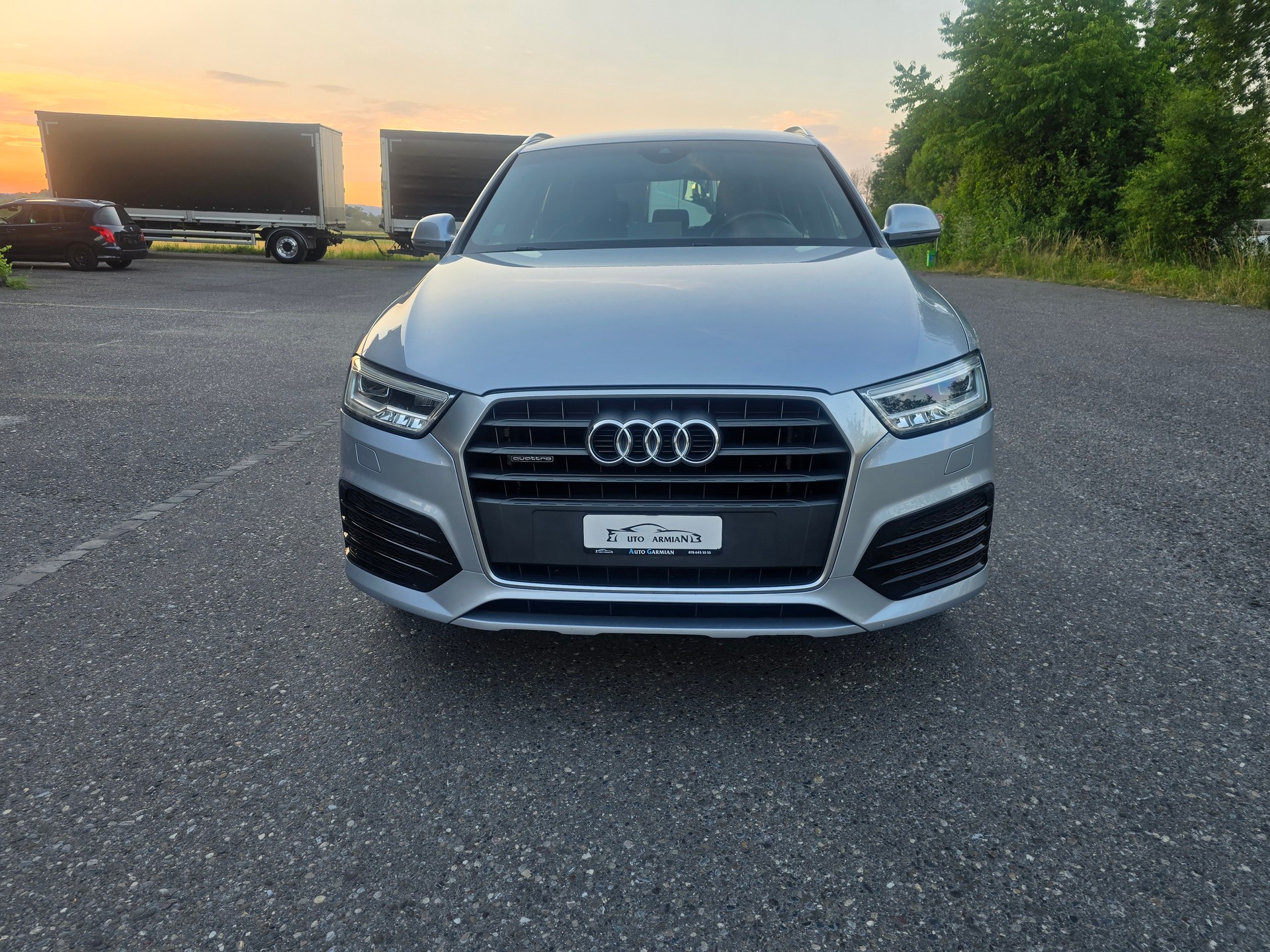 AUDI Q3 2.0 TDI quattro S-tronic-image-0