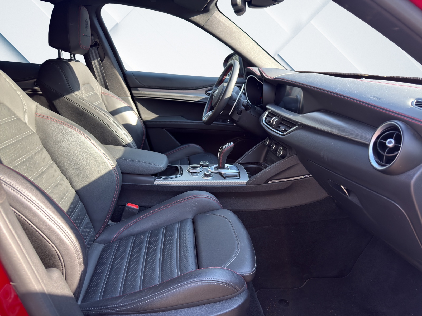 ALFA ROMEO Stelvio 2.0 Q4 280 Competizione-image-16