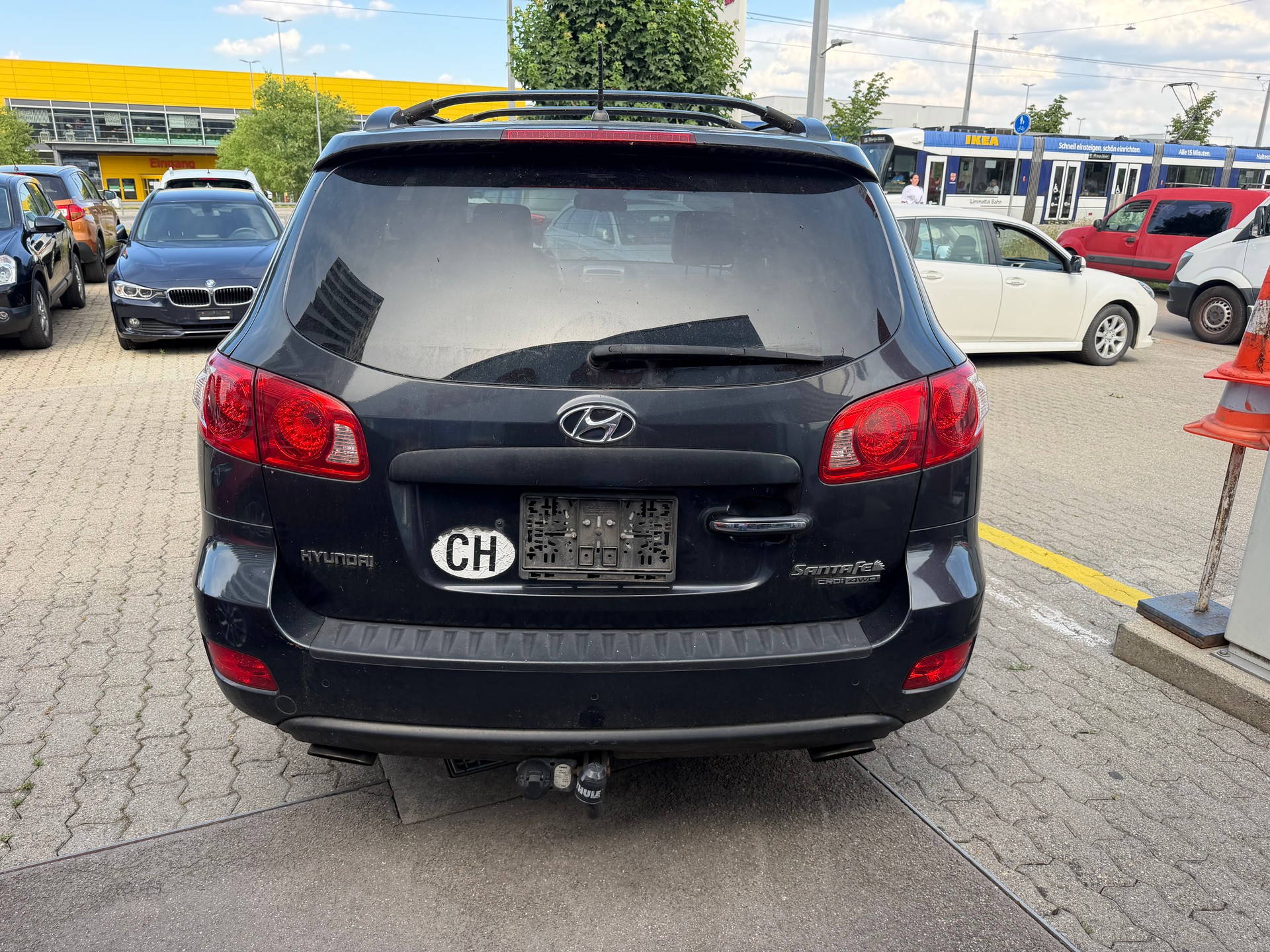 HYUNDAI Santa Fe 2.2 CRDi Premium 4WD Automatic-image-5