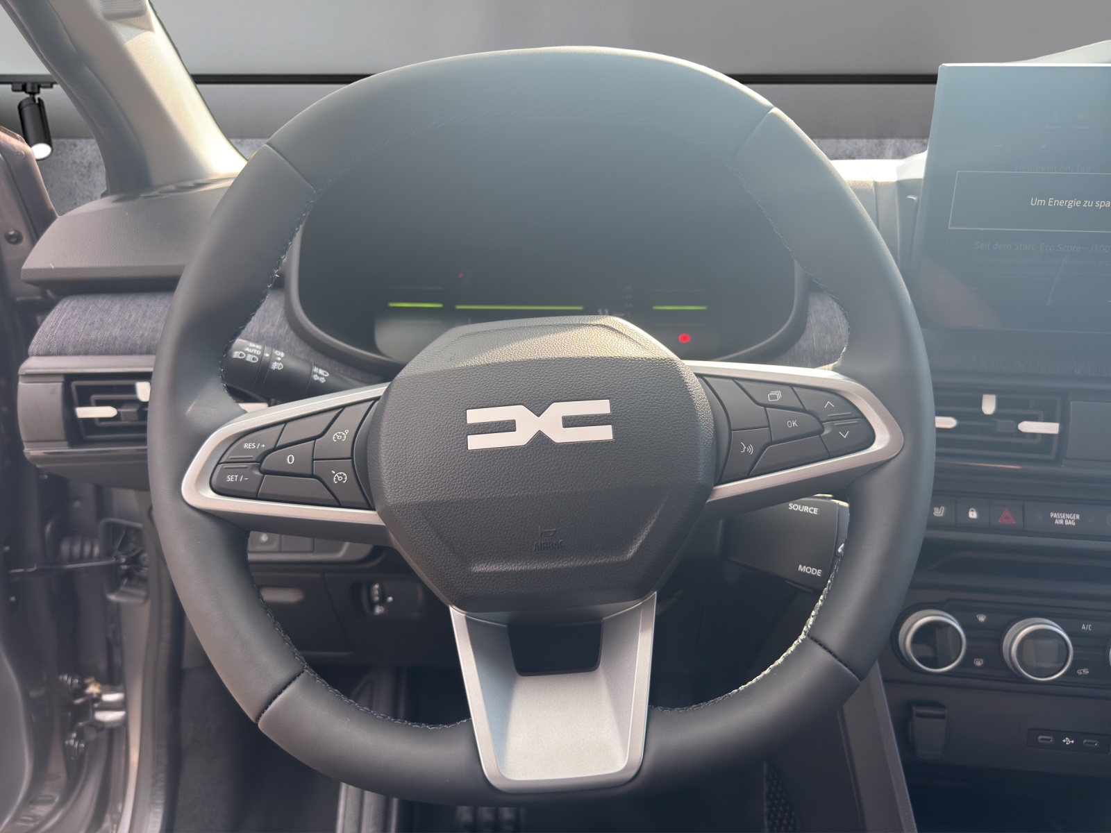 DACIA Jogger HEV 155 Journey-image-6