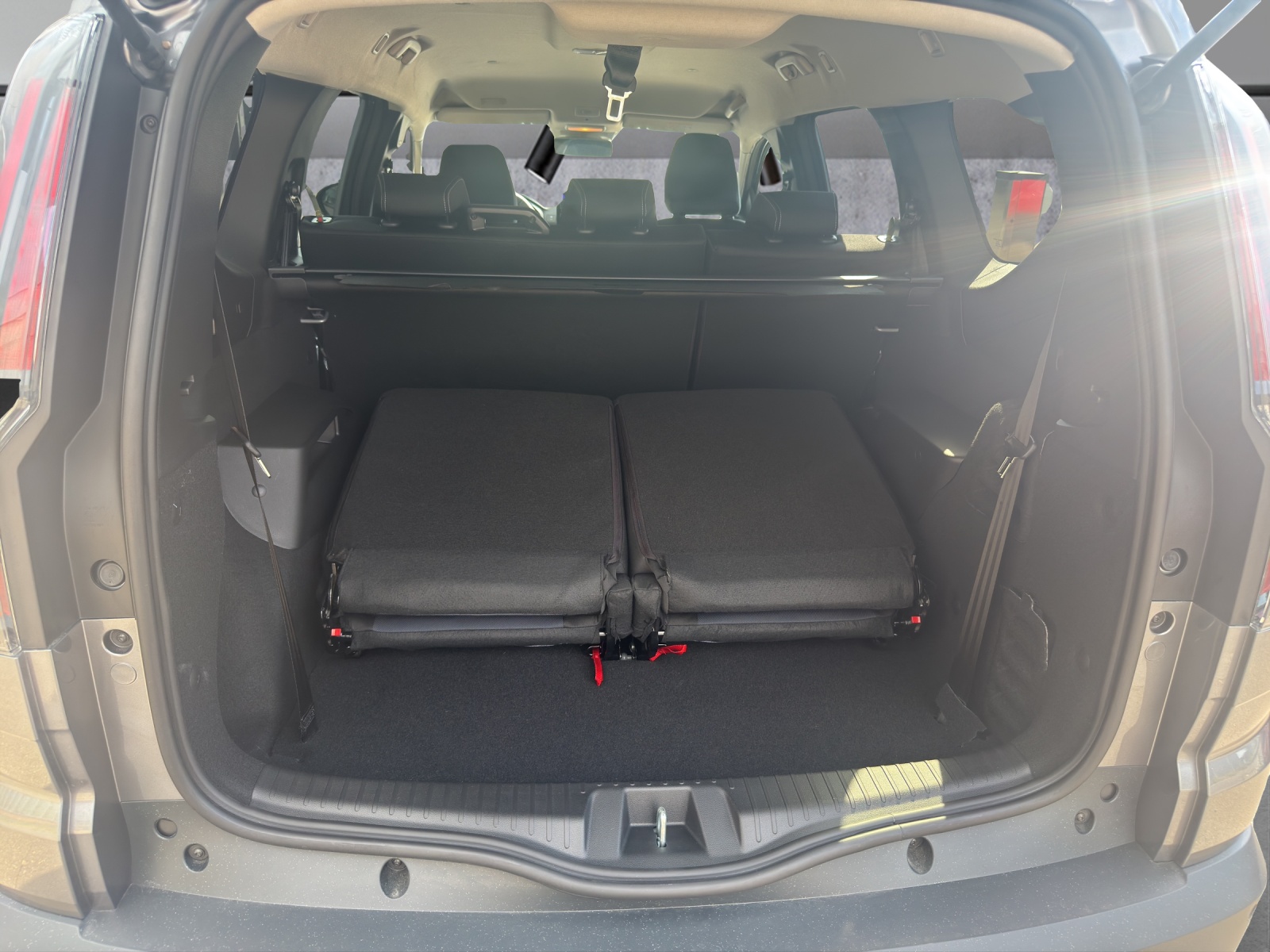 DACIA Jogger HEV 155 Journey-image-11