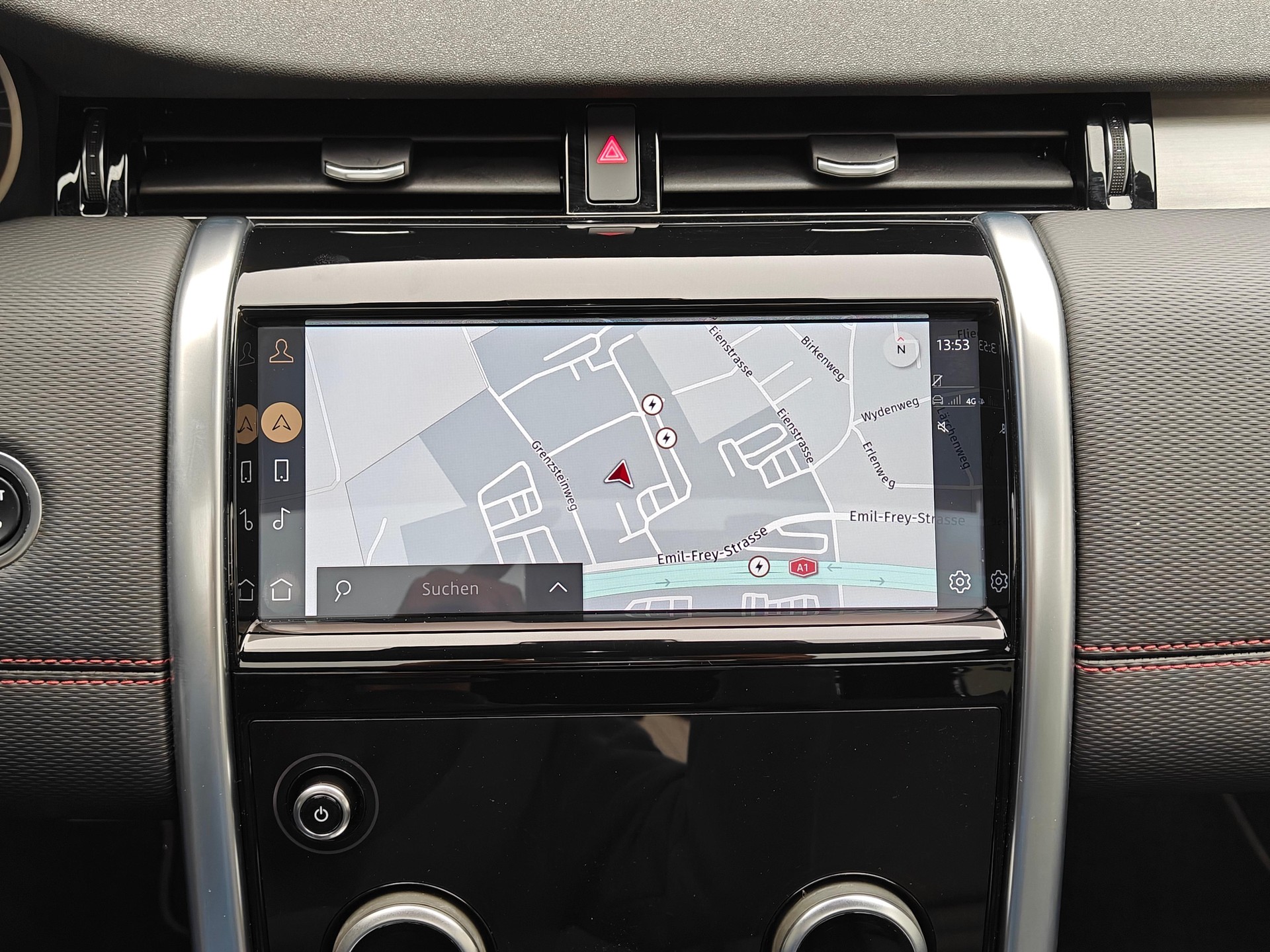 LAND ROVER Discovery Sport 1.5 T 300e R-Dynamic SE-image-12