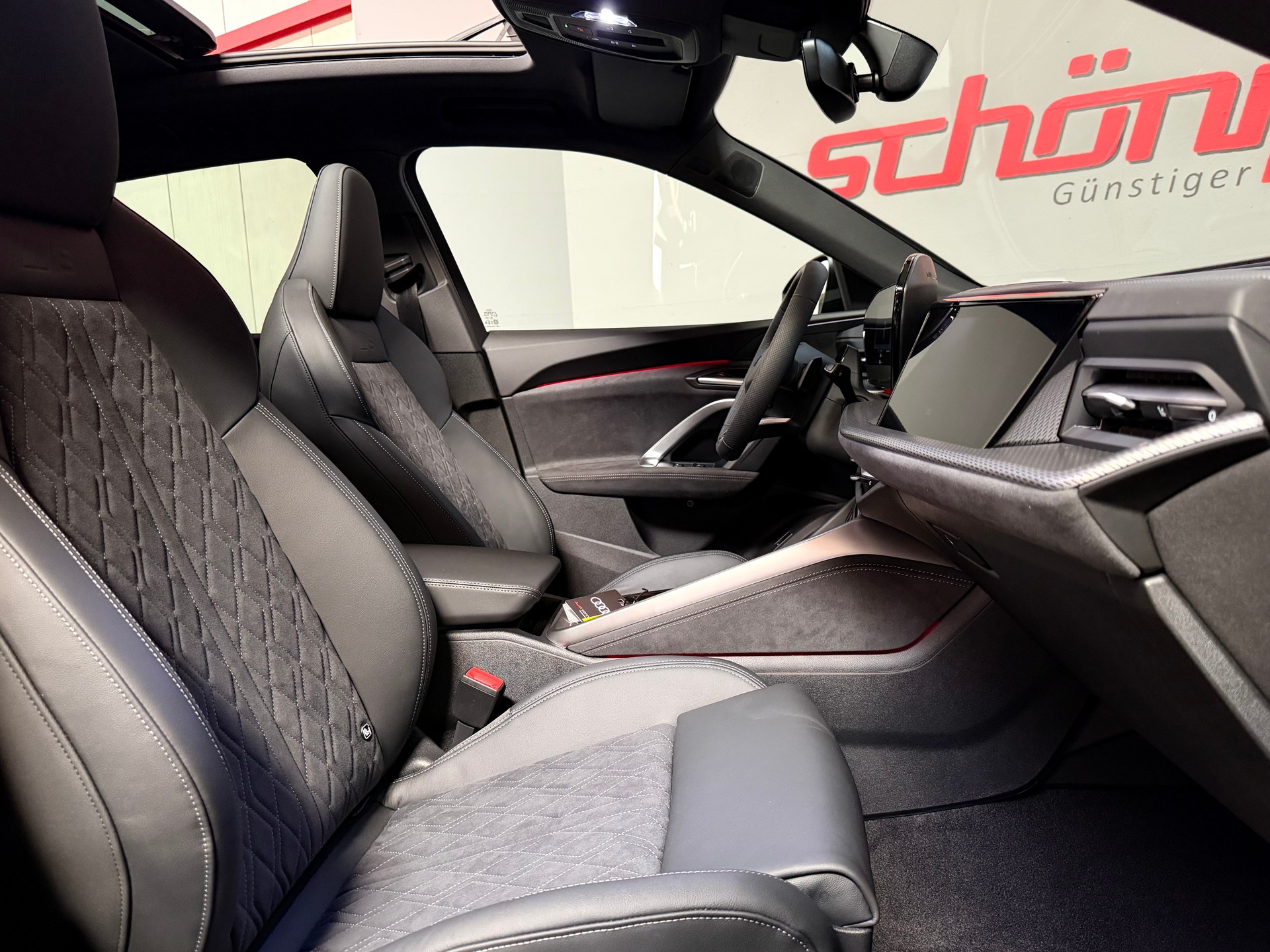AUDI SQ5 TFSI quattro S-tronic-image-23