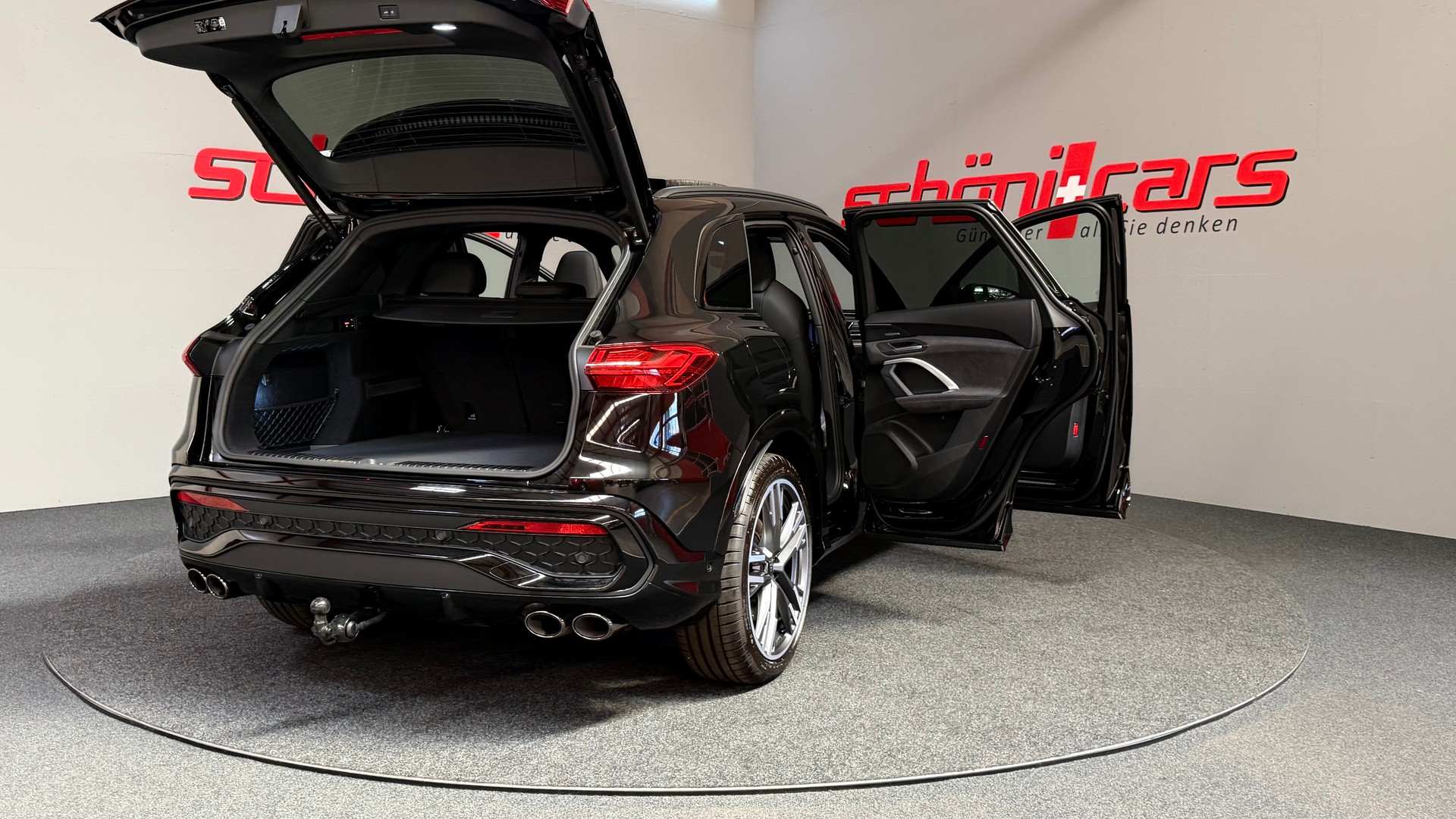 AUDI SQ5 TFSI quattro S-tronic-image-6