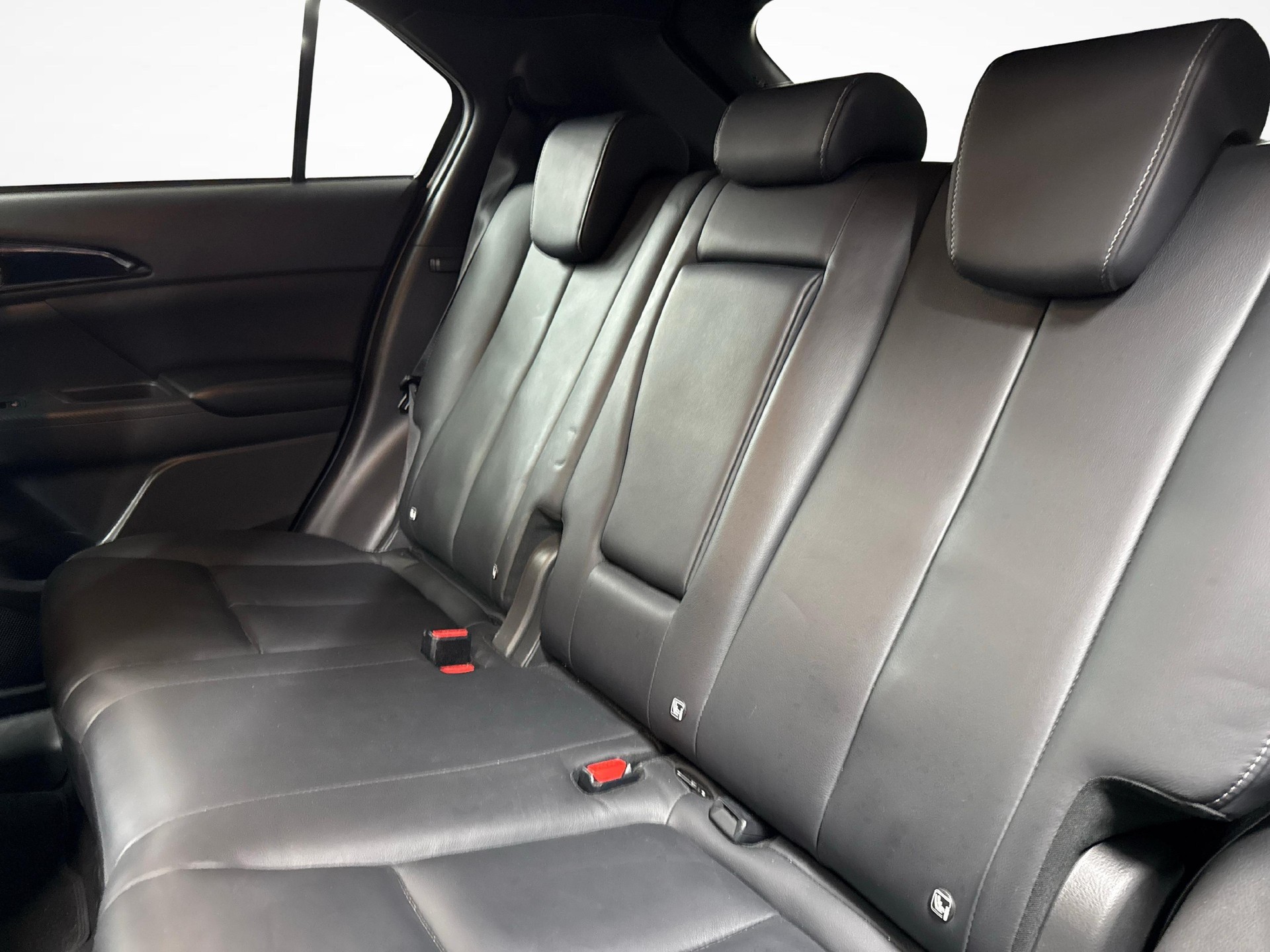 MITSUBISHI Eclipse Cross 2.4 PHEV Instyle 4x4-image-10