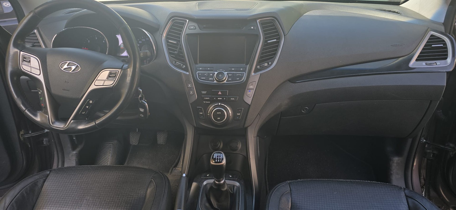 HYUNDAI Santa Fe 2.2 CRDI Style 4WD-image-9