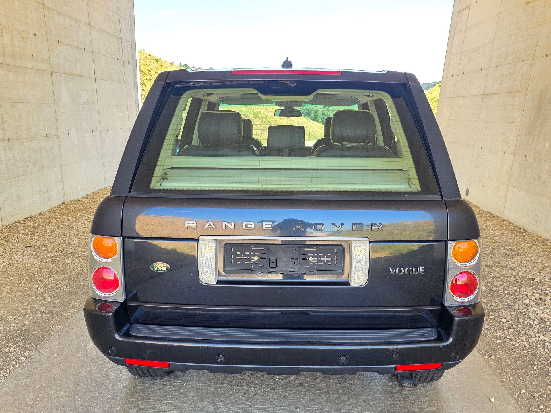 LAND ROVER Range Rover 4.4 V8 Vogue Westminster Automatic-image-4