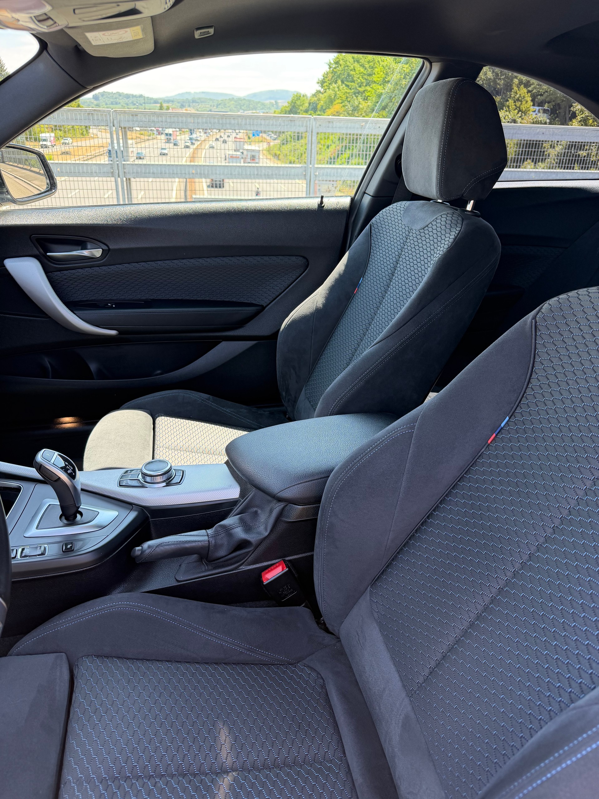 BMW 220d-image-4
