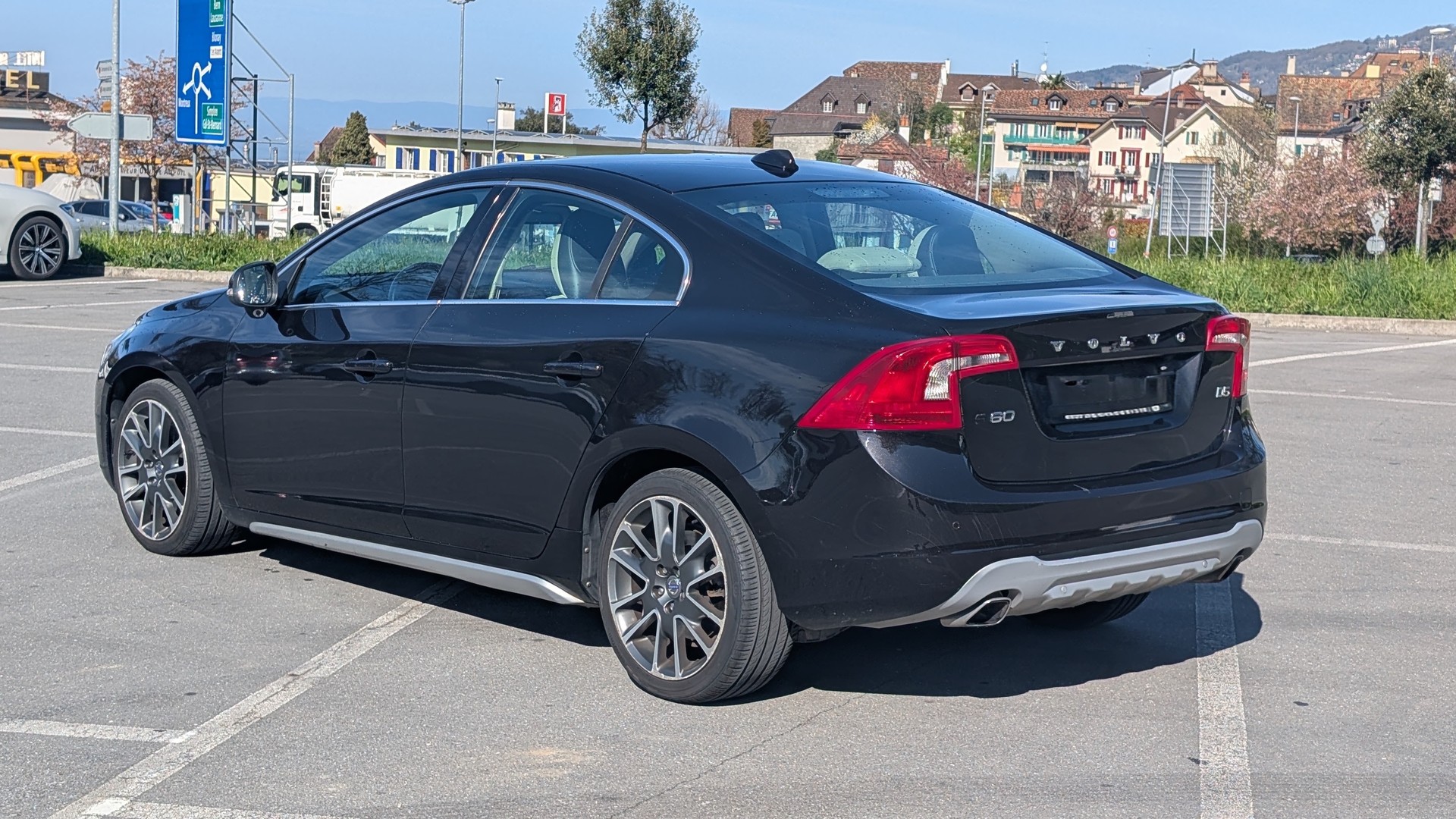 VOLVO 2.4 D5 Summum-image-1