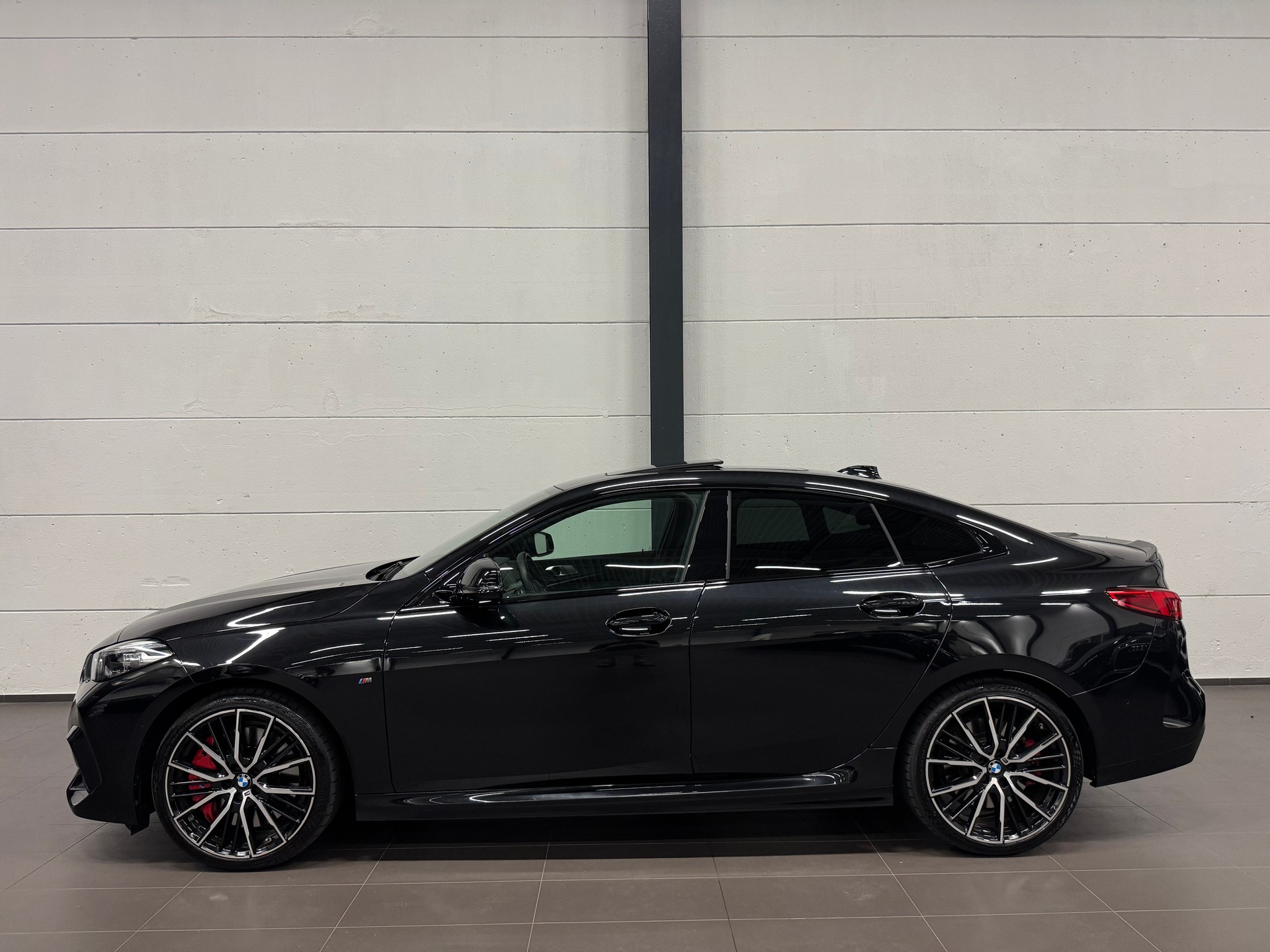 BMW M235i Gran Coupé xDrive Pure M Sport Steptronic-image-9