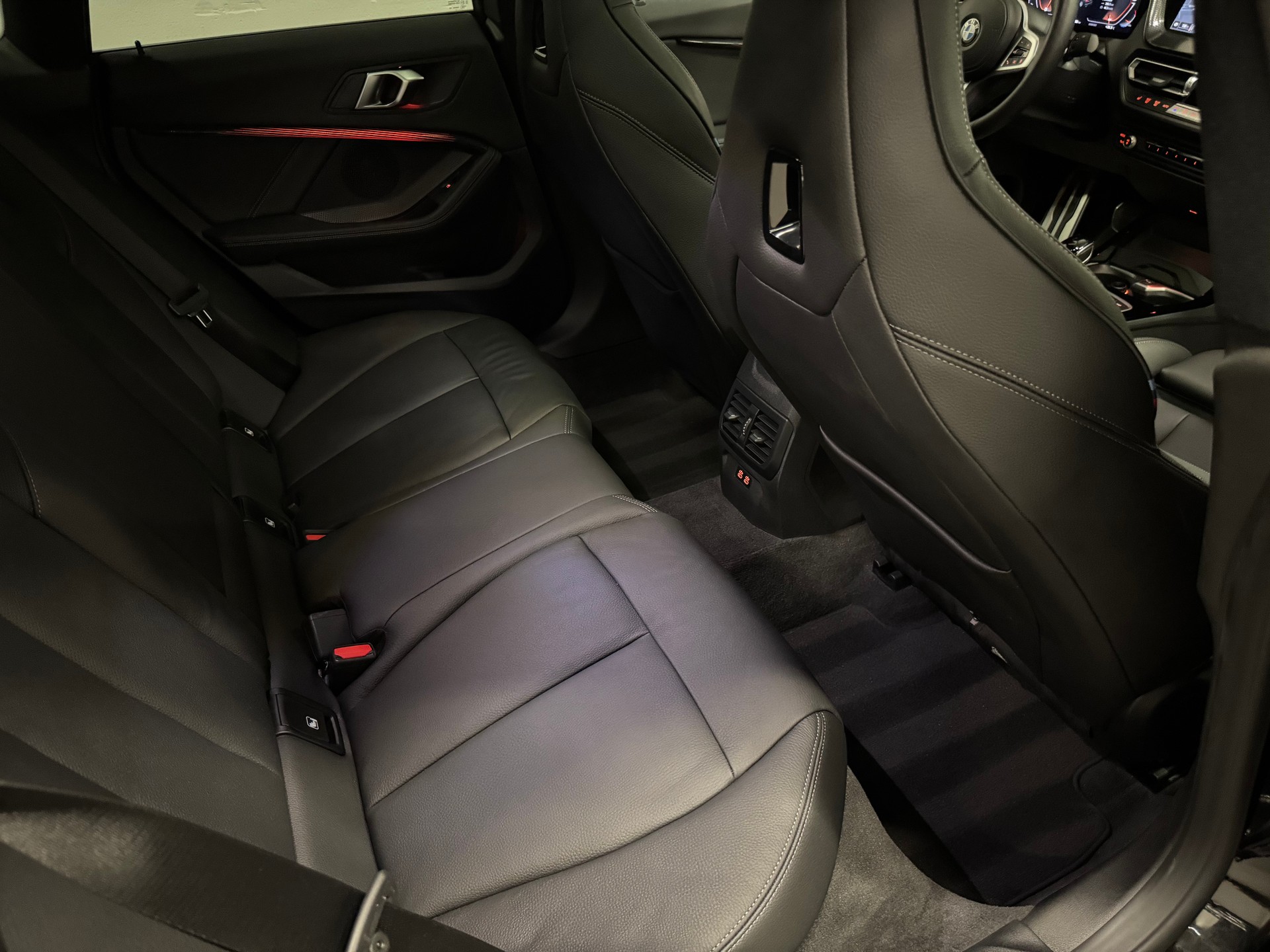 BMW M235i Gran Coupé xDrive Pure M Sport Steptronic-image-21