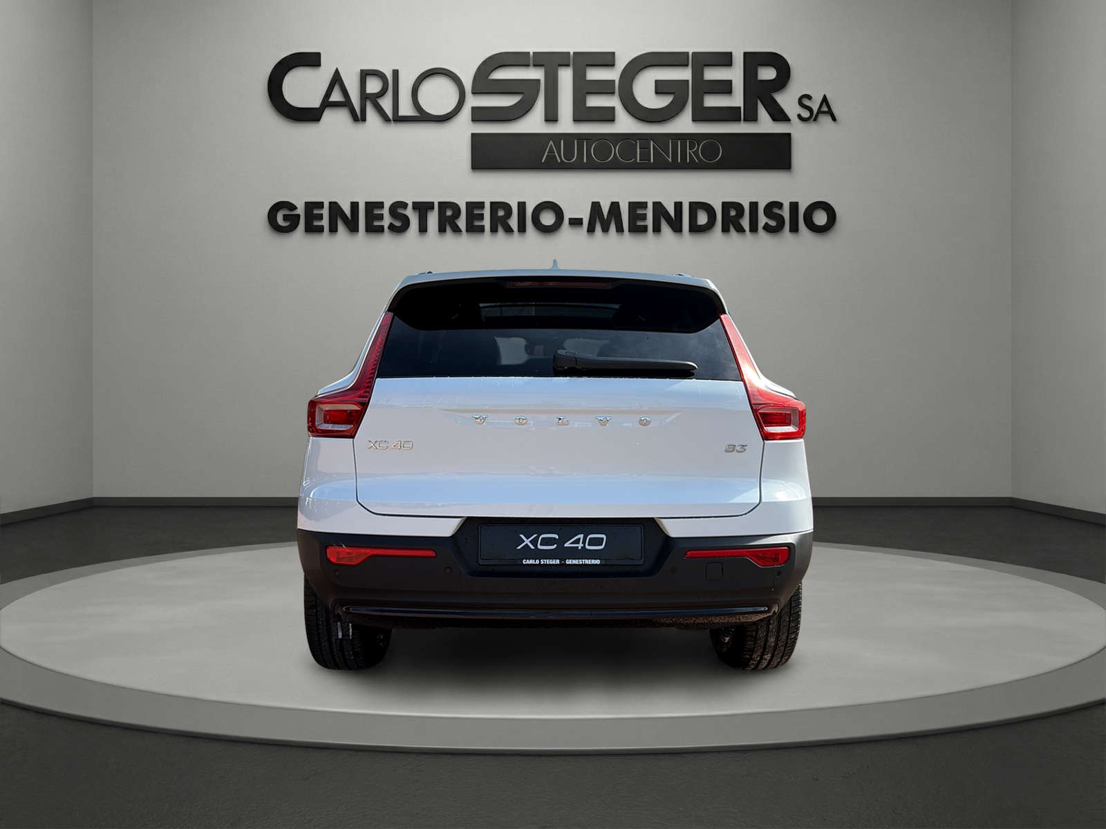 VOLVO XC40 B3 Benzin Mild Hybrid Plus Dark DCT-image-8
