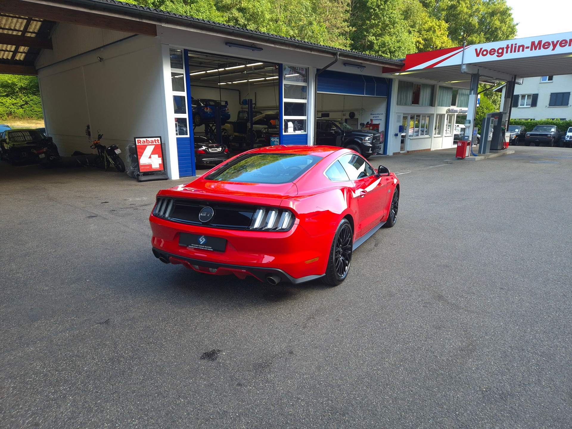 FORD Mustang Fastback 5.0 V8 GT Automat-image-12