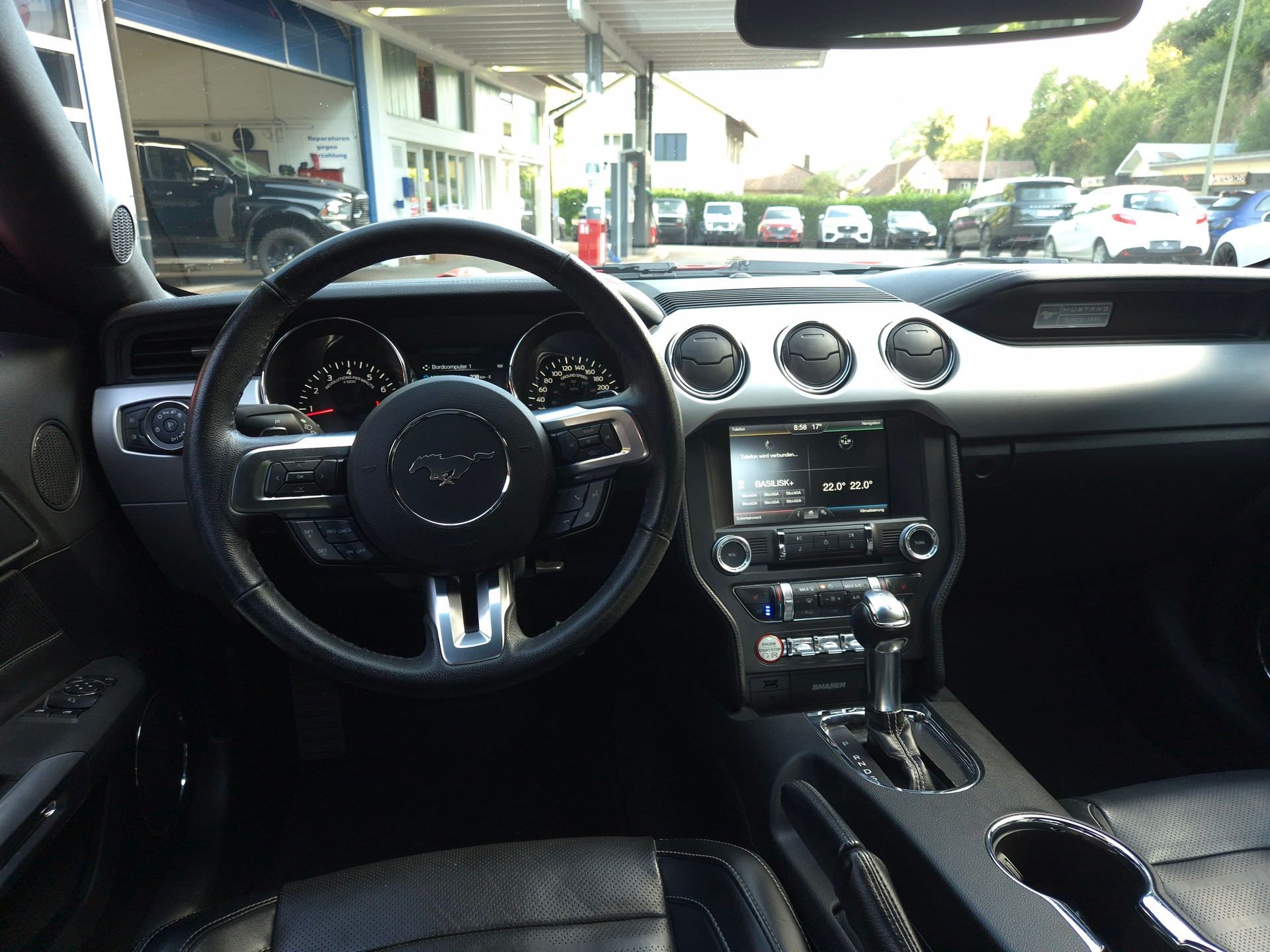 FORD Mustang Fastback 5.0 V8 GT Automat-image-17