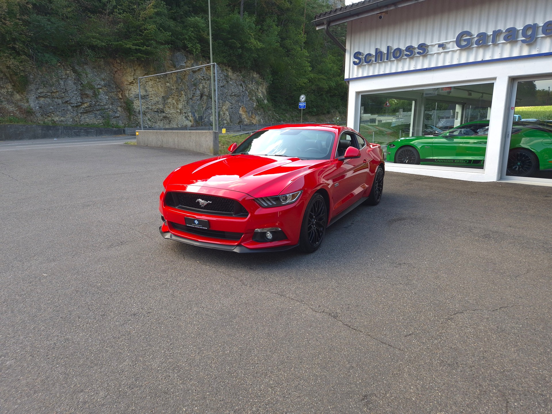 FORD Mustang Fastback 5.0 V8 GT Automat-image-4