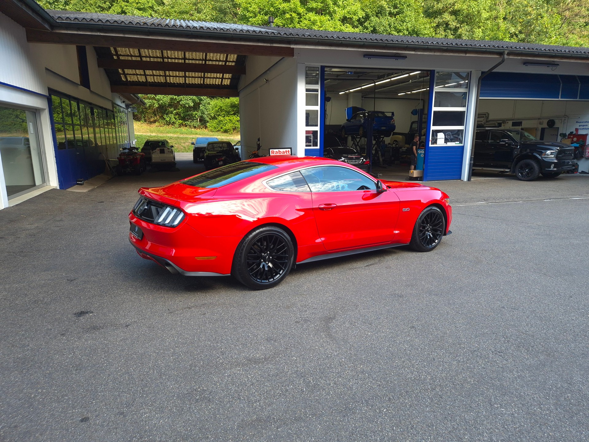 FORD Mustang Fastback 5.0 V8 GT Automat-image-13