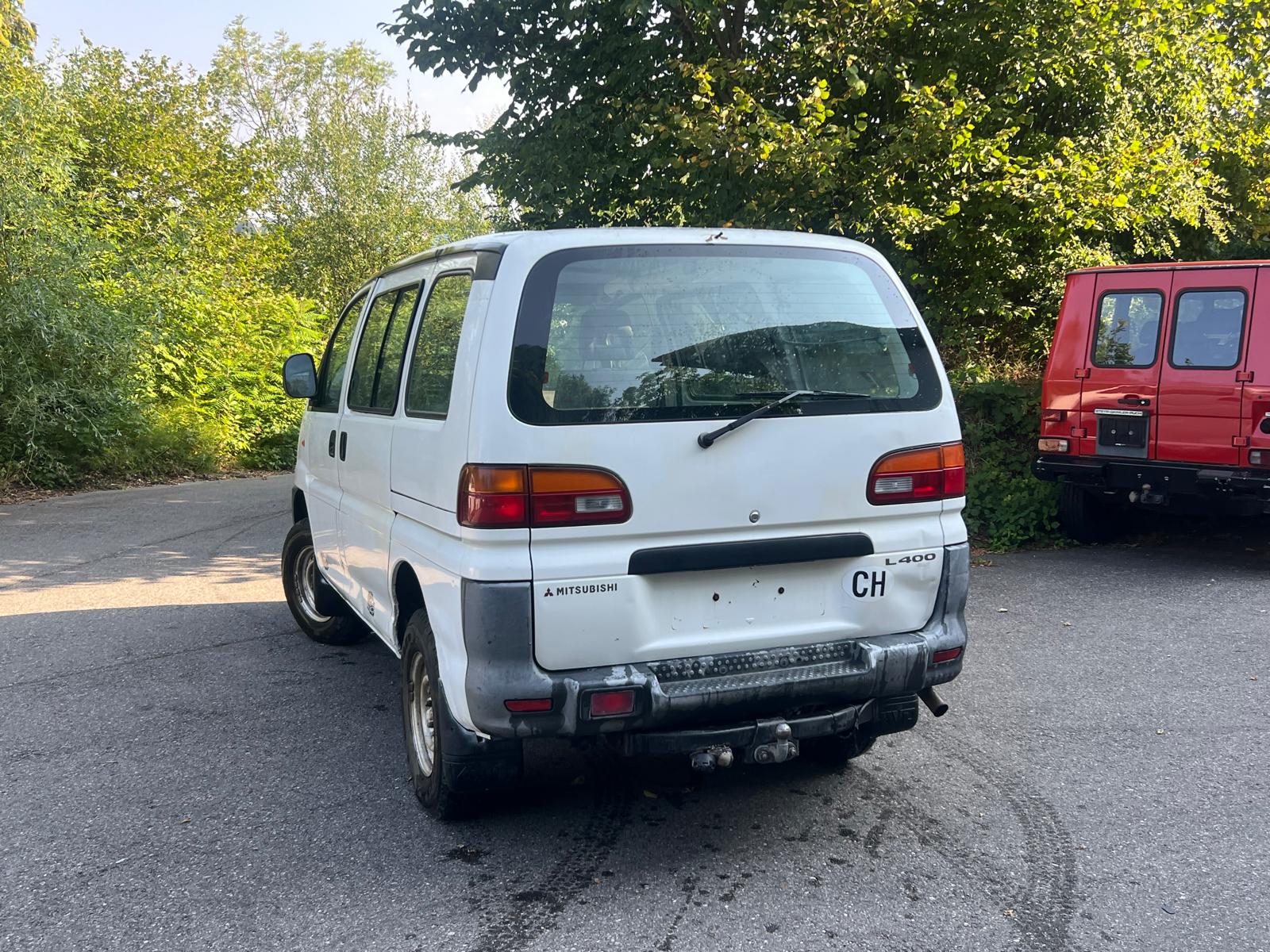 MITSUBISHI 4x4 2.4 B-image-1