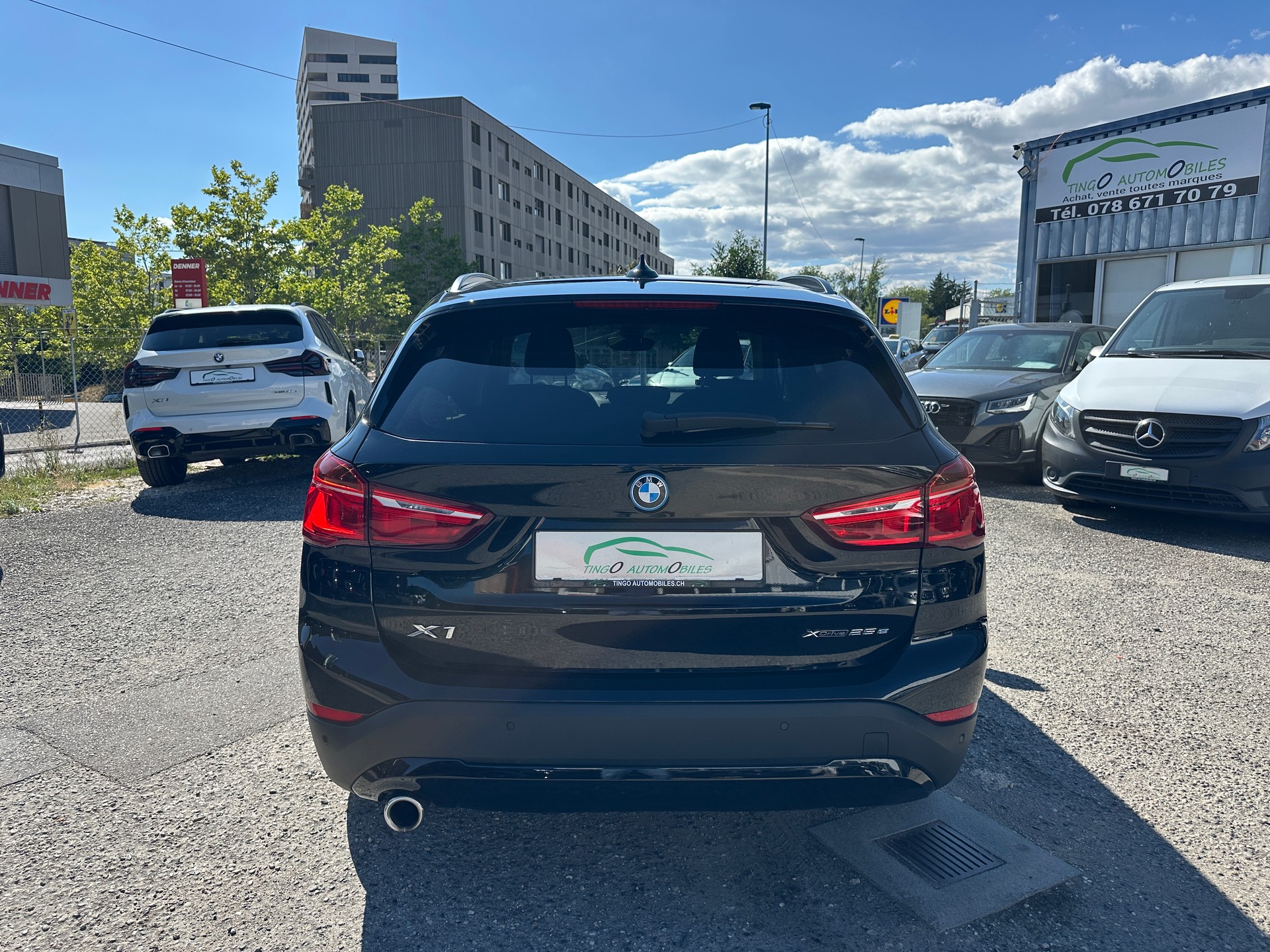 BMW X1 xDrive 25e Steptronic-image-6