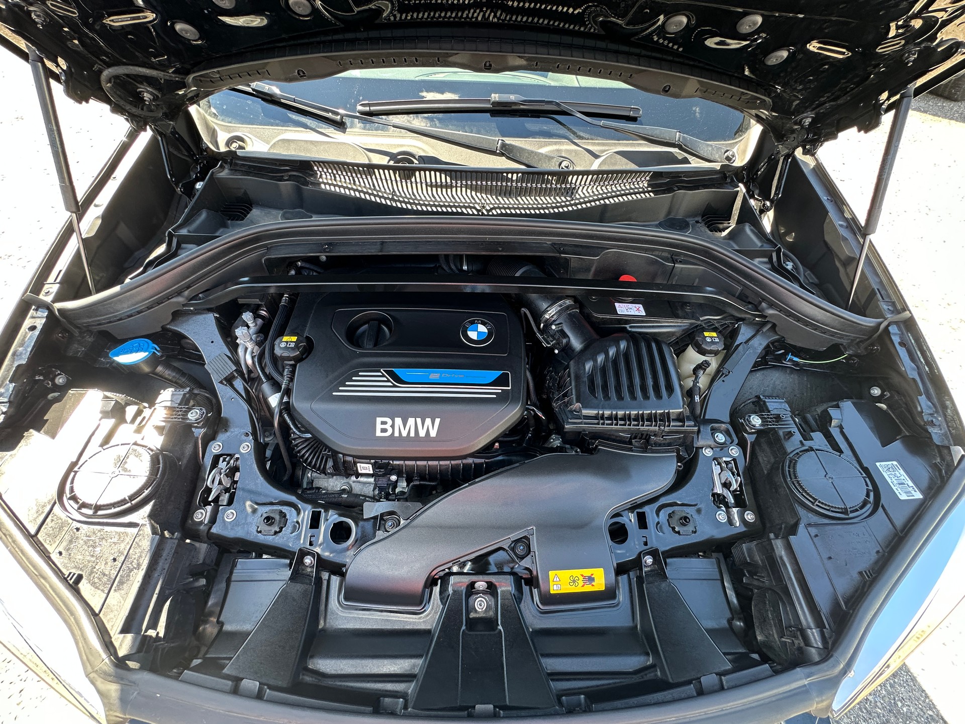 BMW X1 xDrive 25e Steptronic-image-14