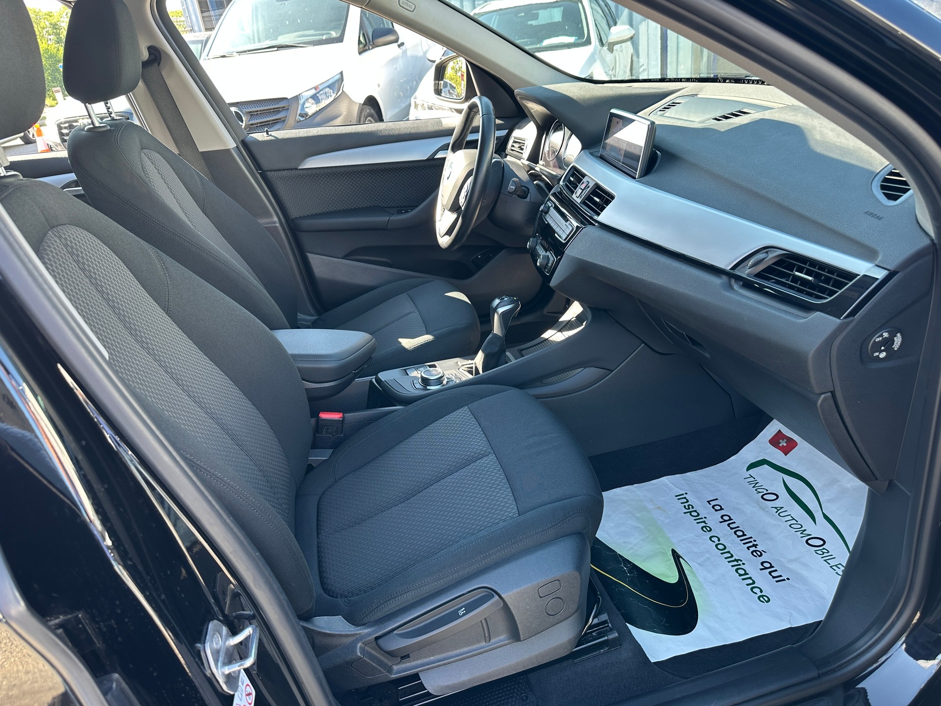 BMW X1 xDrive 25e Steptronic-image-17