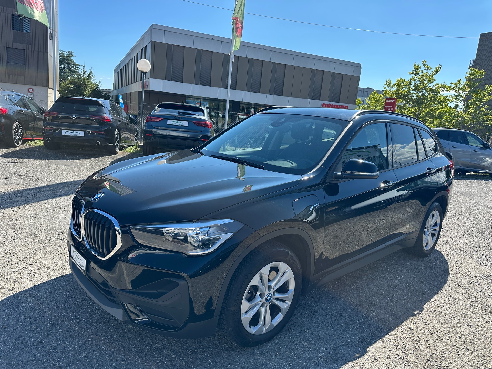 BMW X1 xDrive 25e Steptronic-image-1