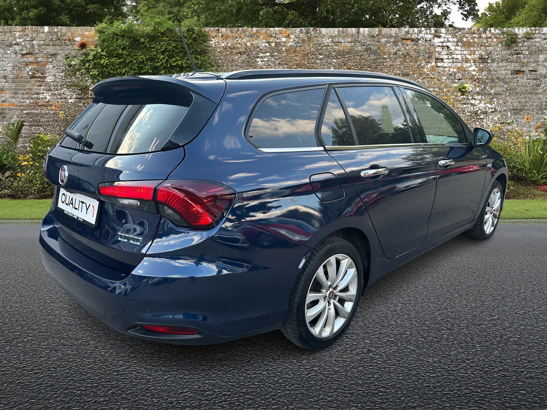 FIAT Tipo 1.6MJ Station Wagon S-Design DCT-image-4