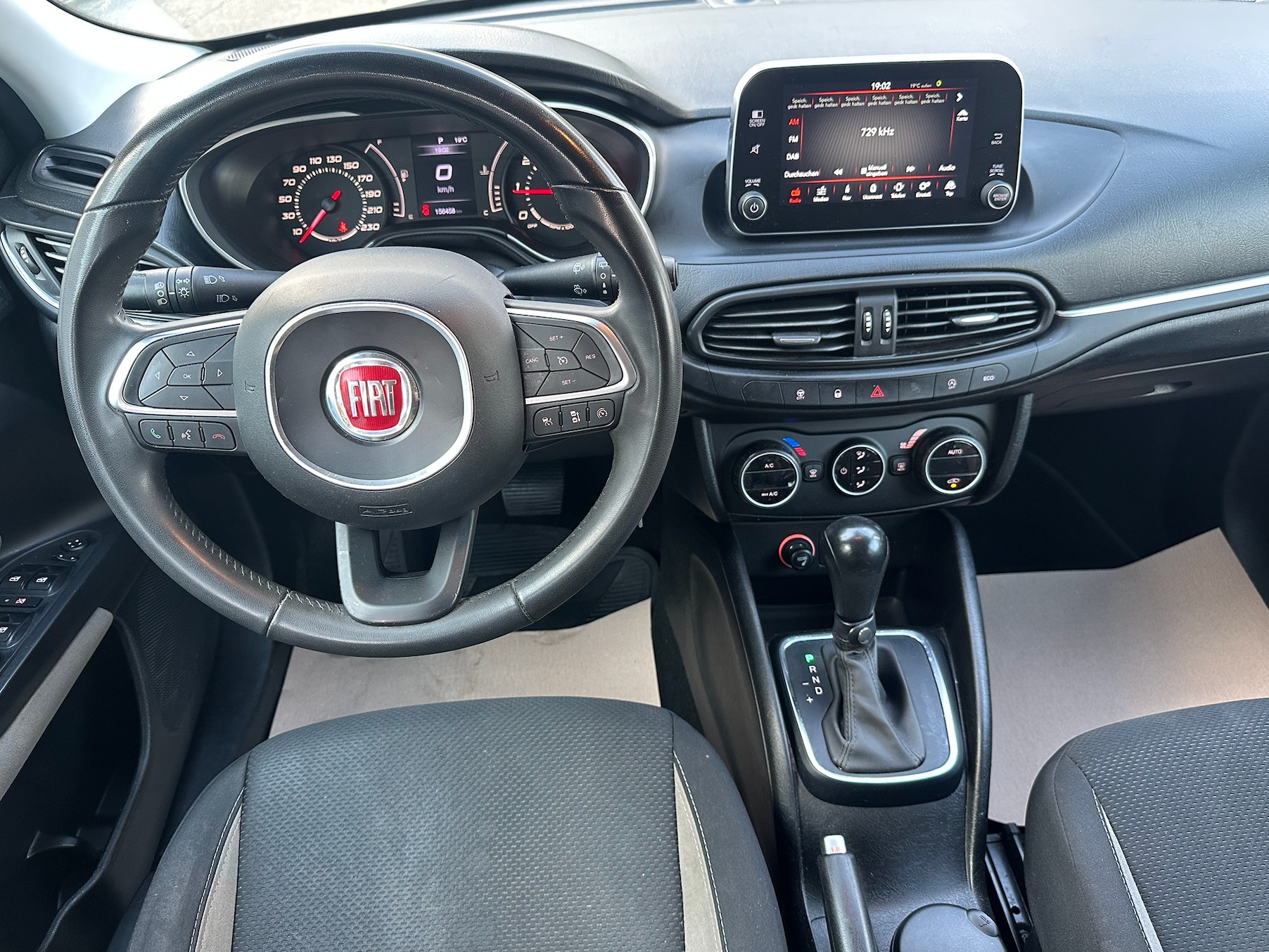 FIAT Tipo 1.6MJ Station Wagon S-Design DCT-image-8